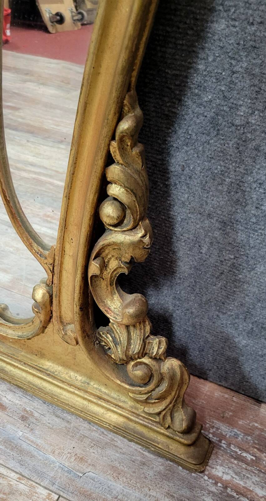 Large Venetian gilt mirror in the Louis XV style