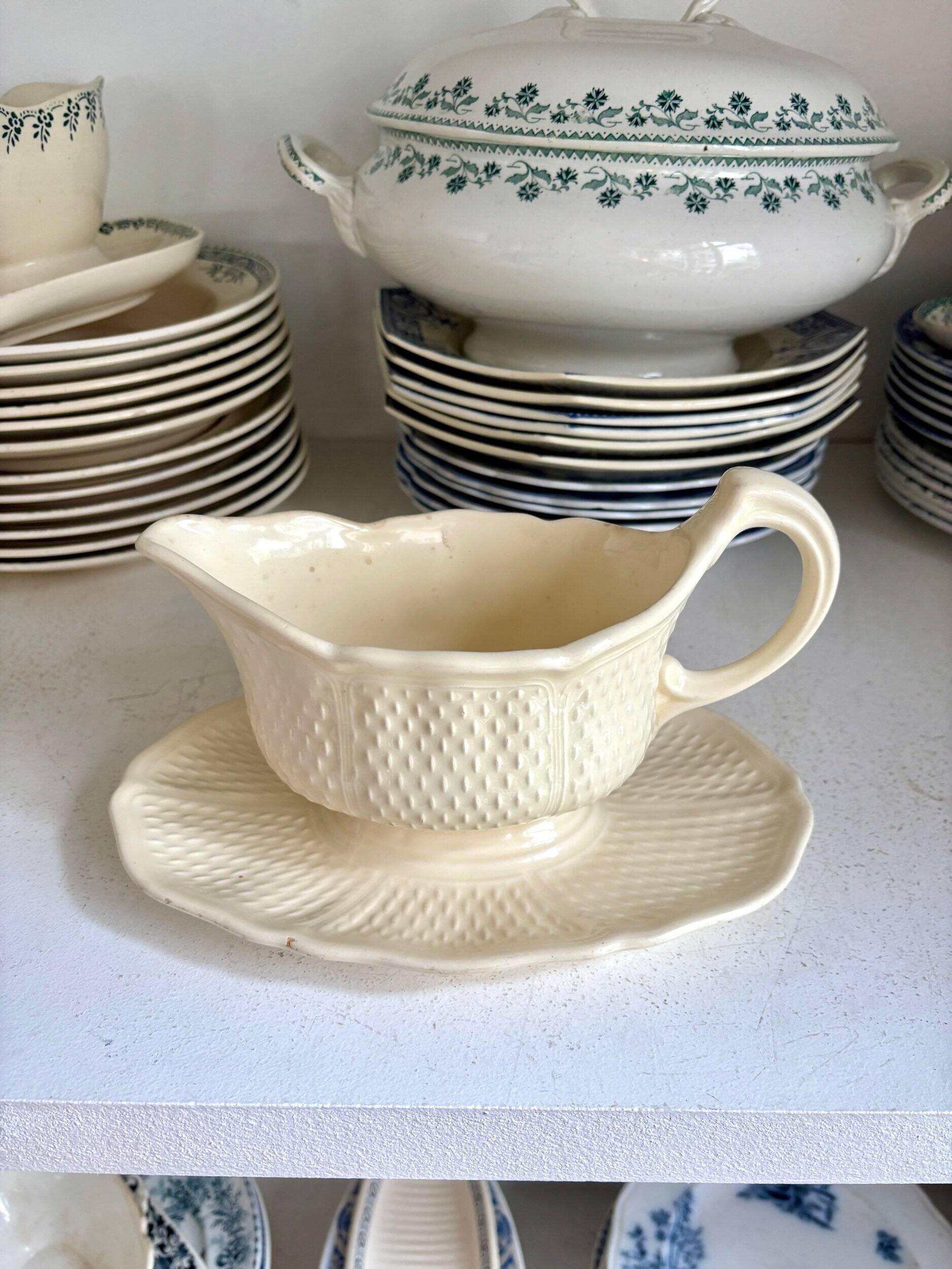 Gien earthenware sauceboat, "Pont aux choux" service