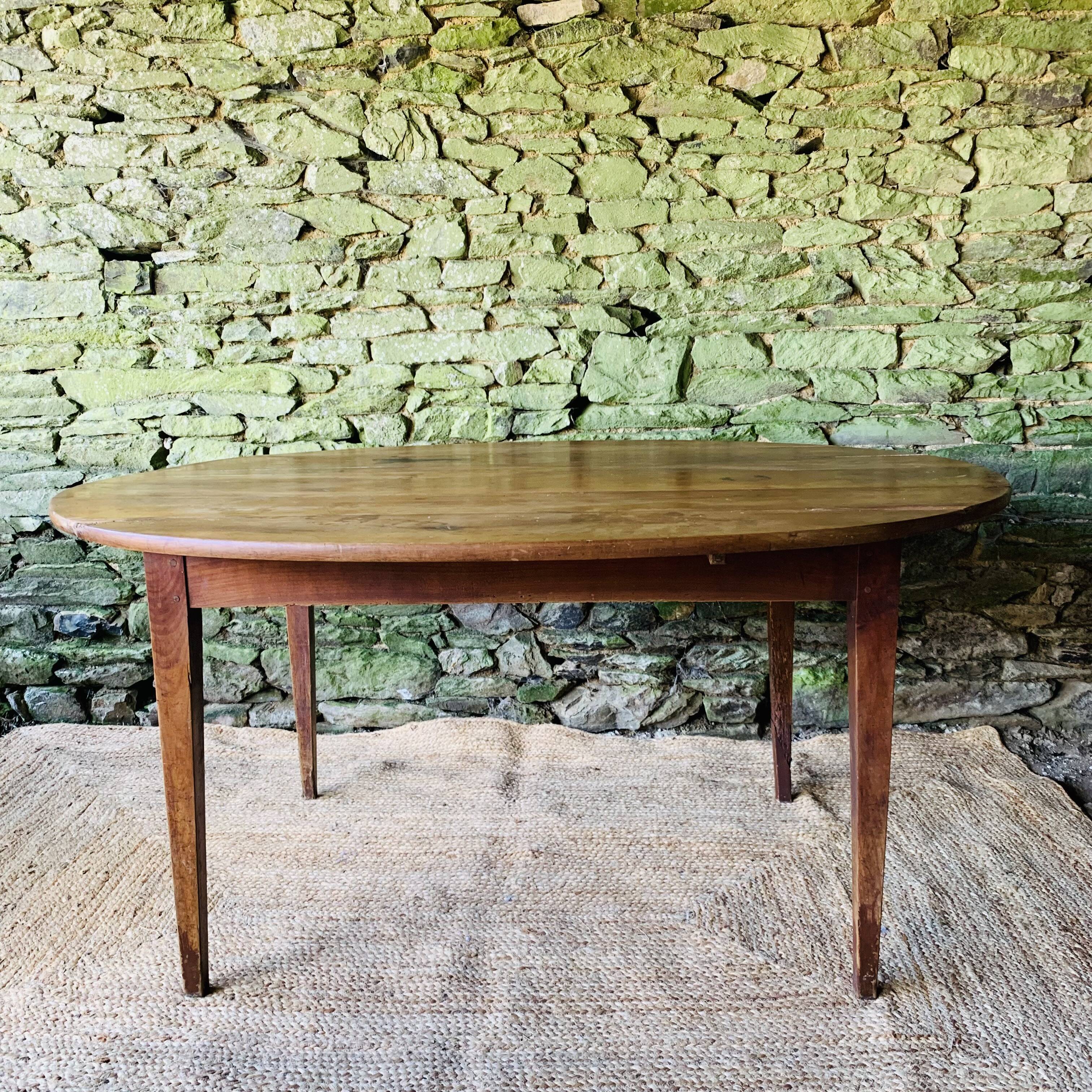 Oval farmhouse table 149cm