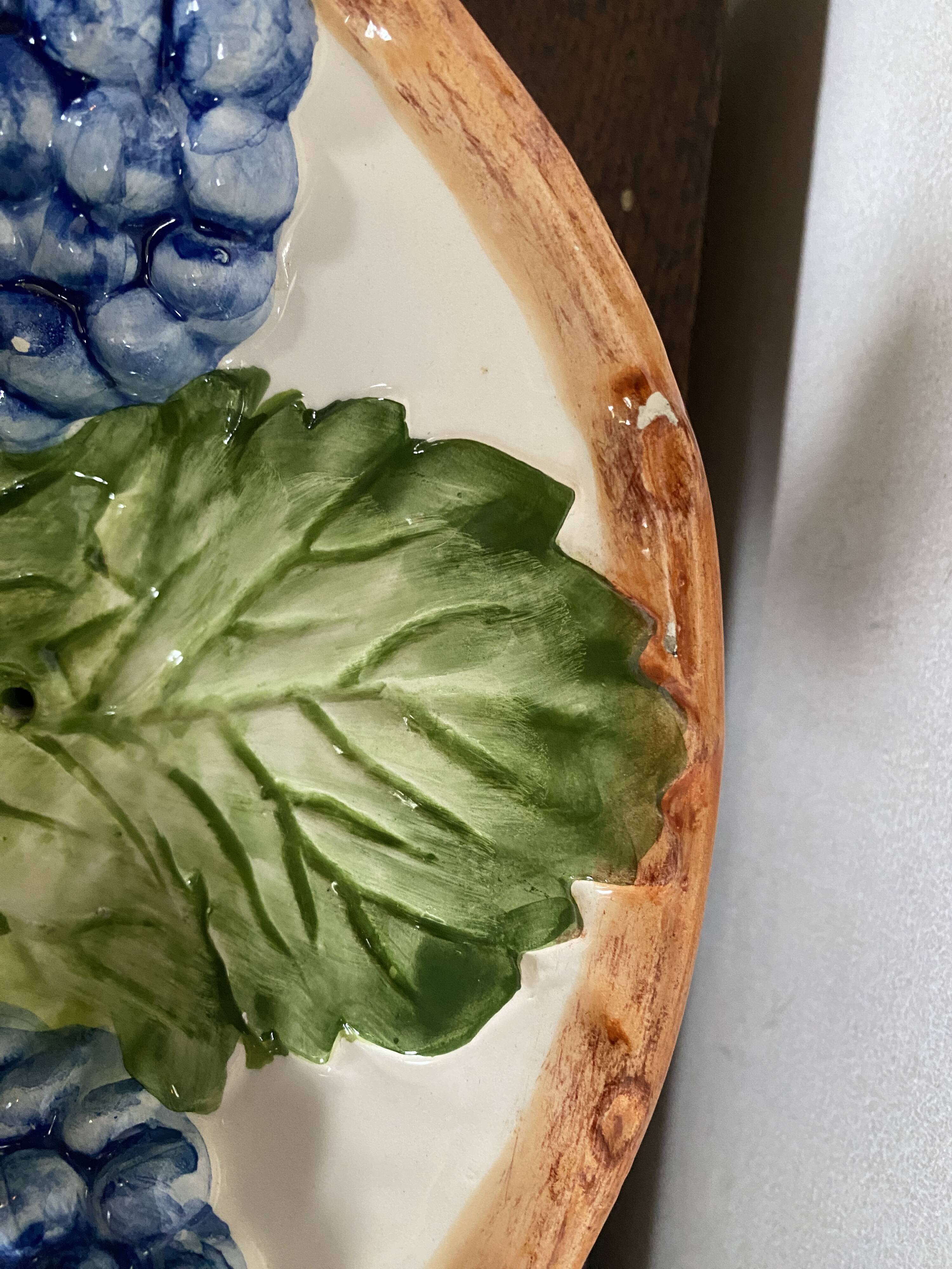 Beautiful vine pattern slip strainer