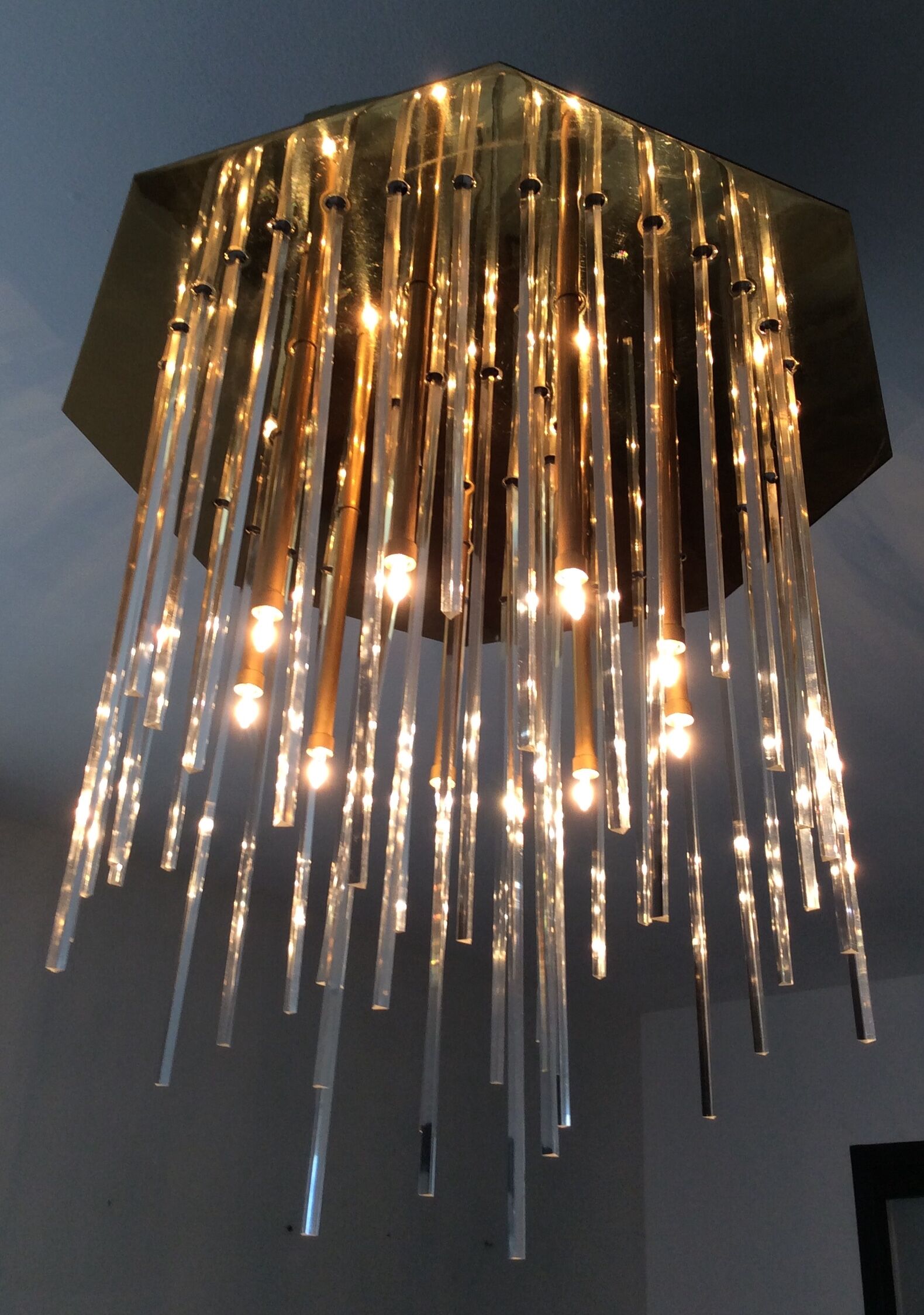 J.T Kalmar chandelier in brass and plexiglass of the 70s