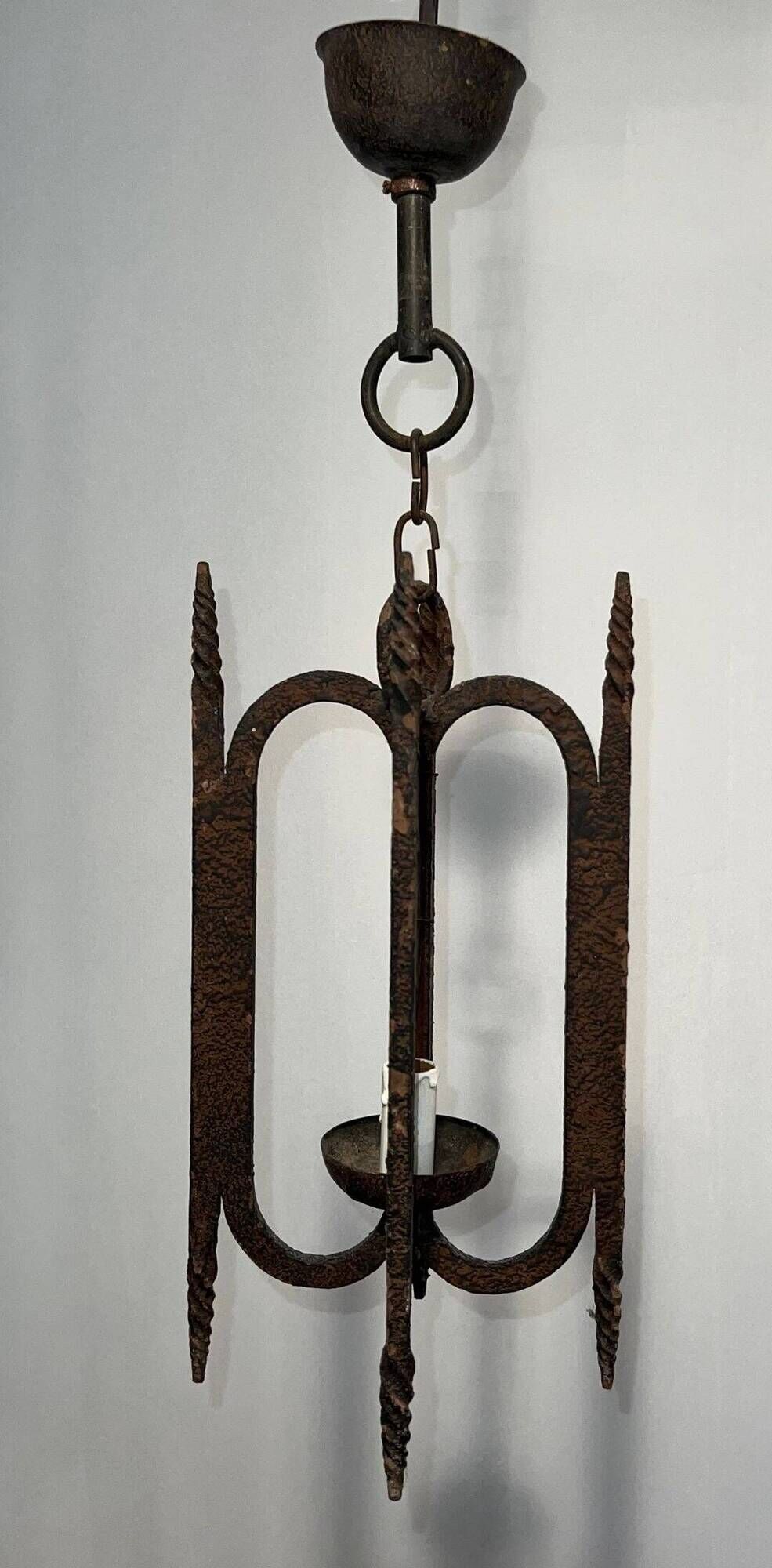 Suspension en fer forgé, travail français, circa 1950