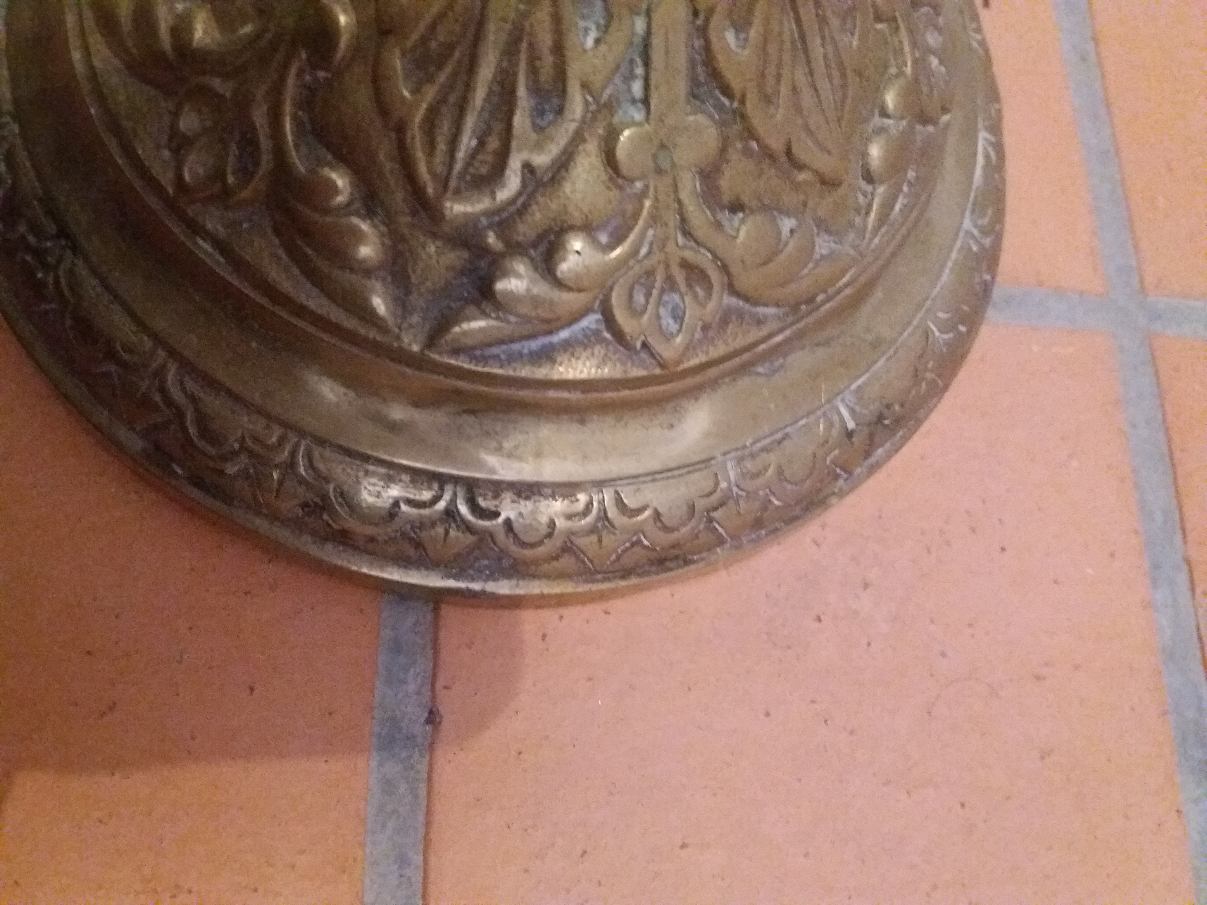 Former dive-candle brass