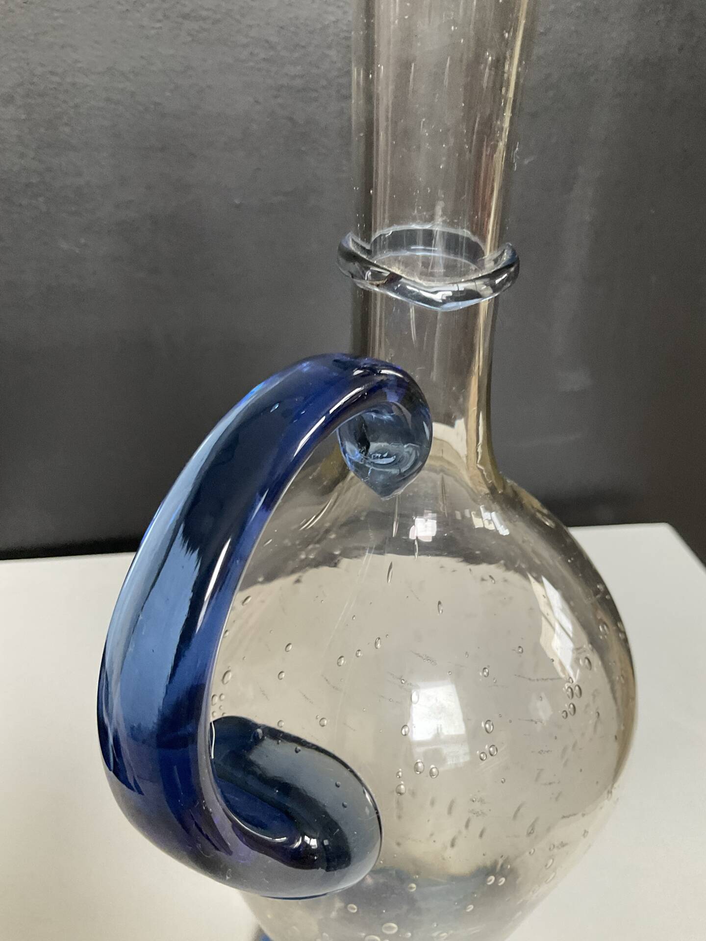 Vintage carafe in blown and bubbled glass paste.