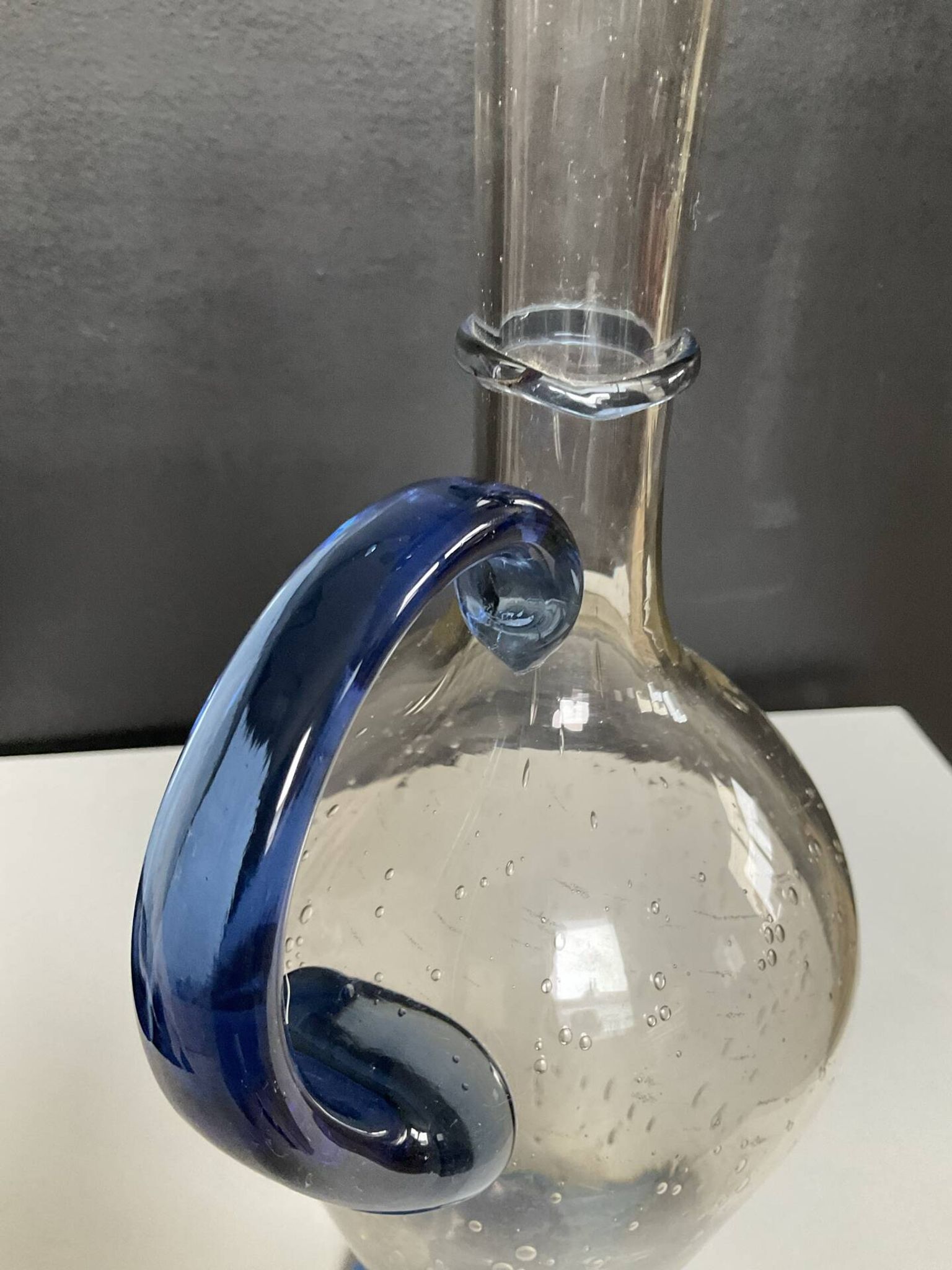 Vintage carafe in blown and bubbled glass paste.