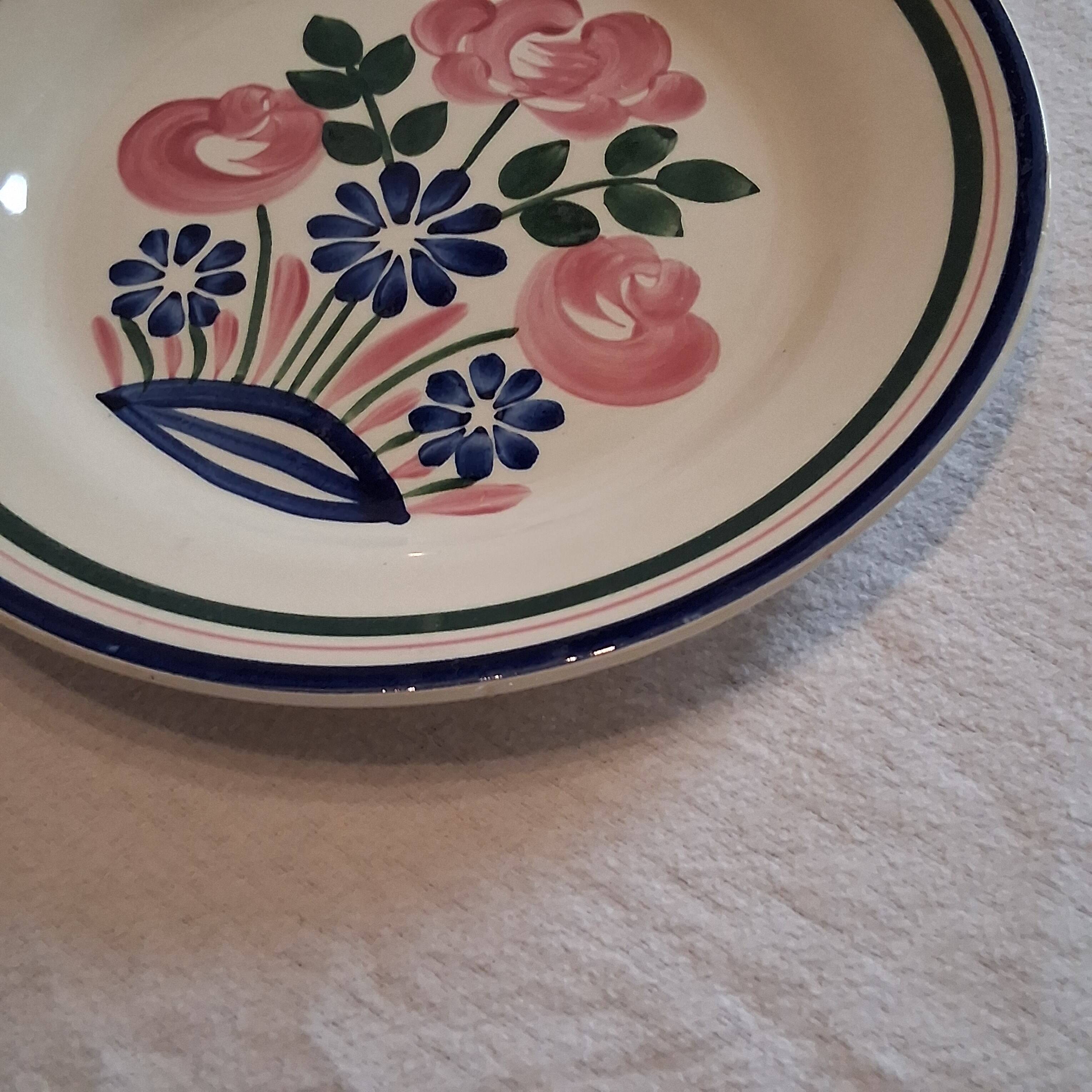 HBCM porcelain plate "Mulhouse" in very good condition.