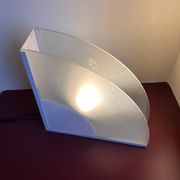 Lampe à poser design italien post moderne verre et métal blanc