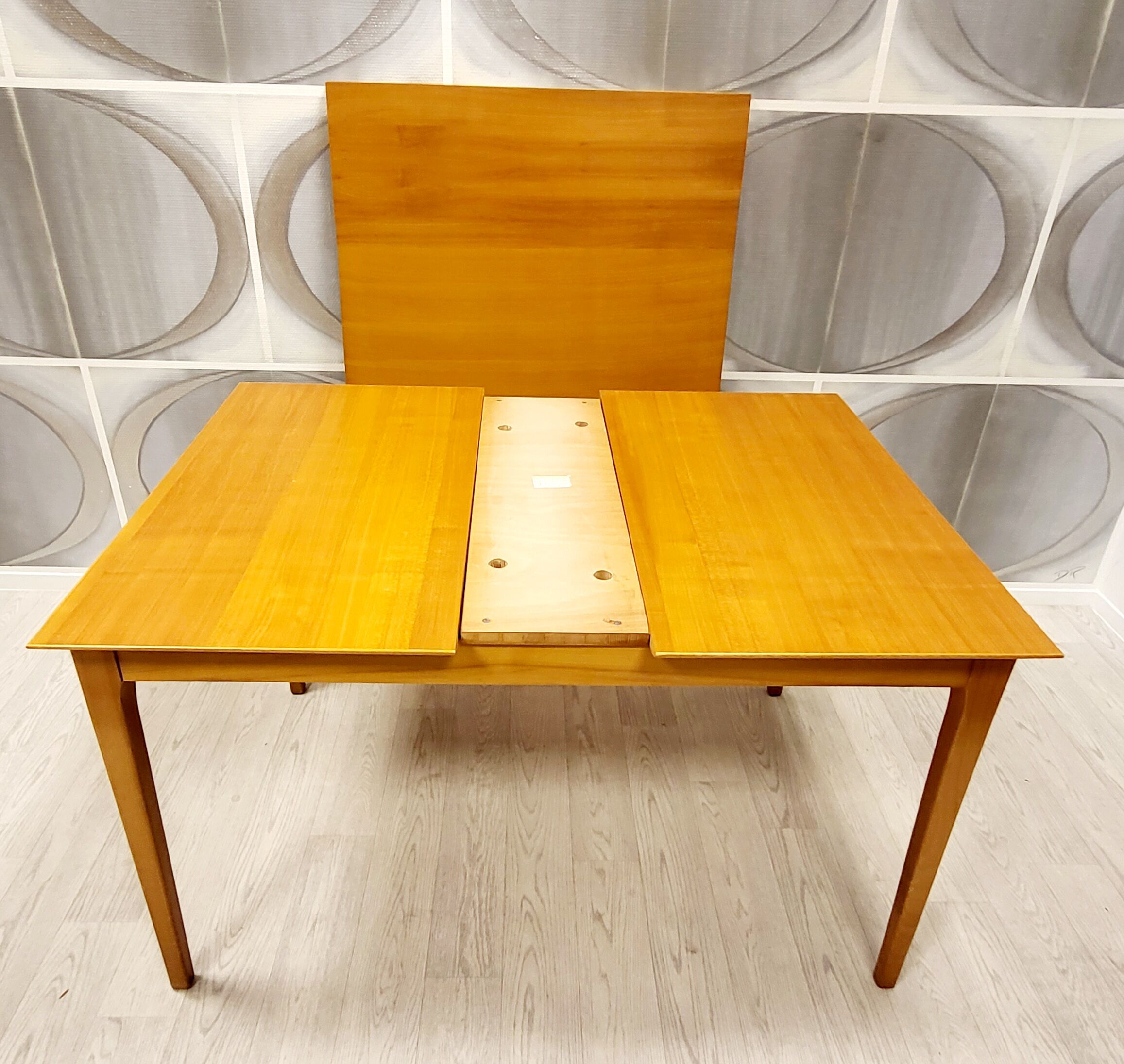 Large extendable table Lübke to 220 cm