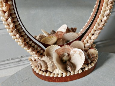 Vintage shell mirror