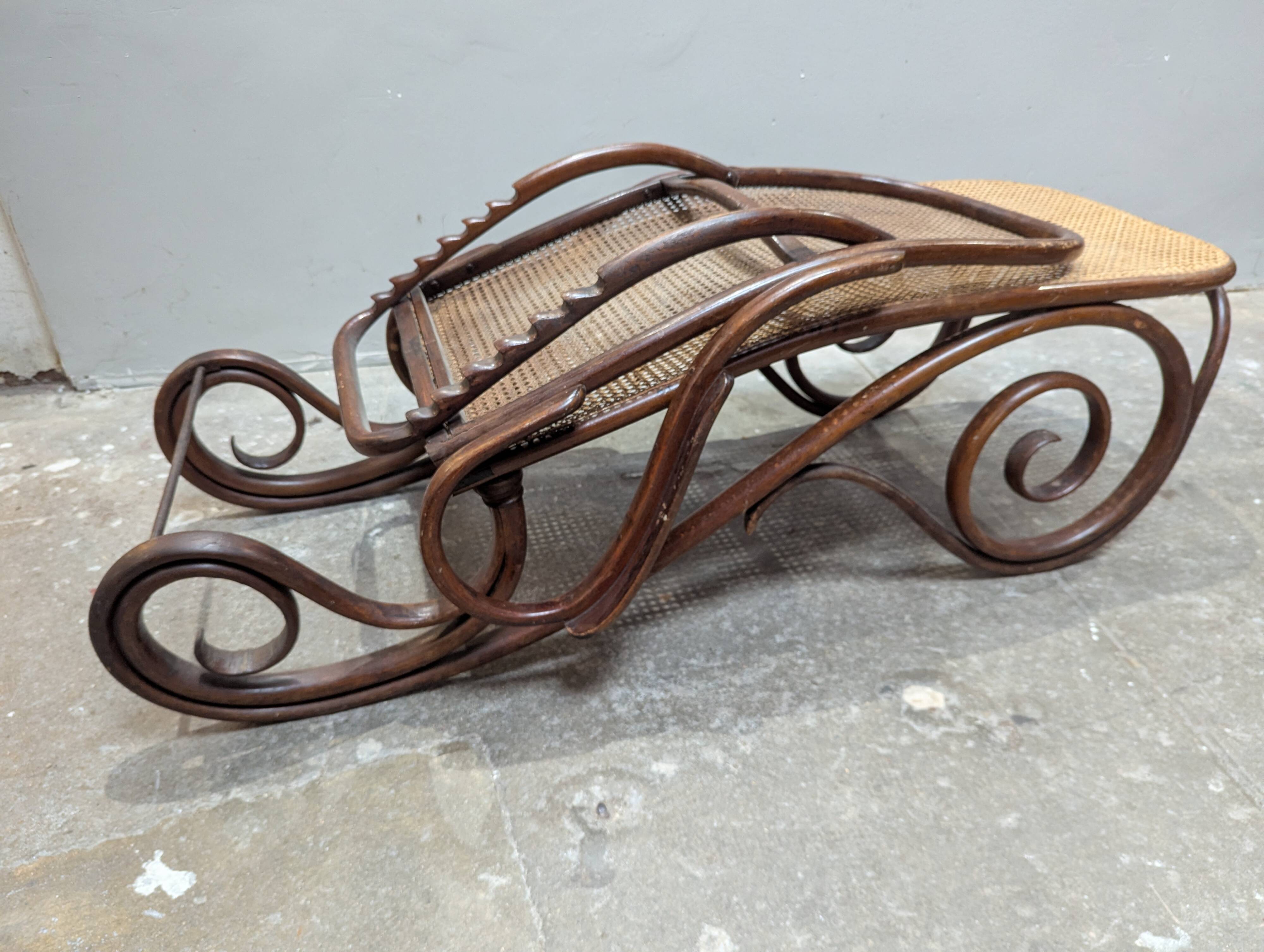 Chaise longue 1900 bois courbé