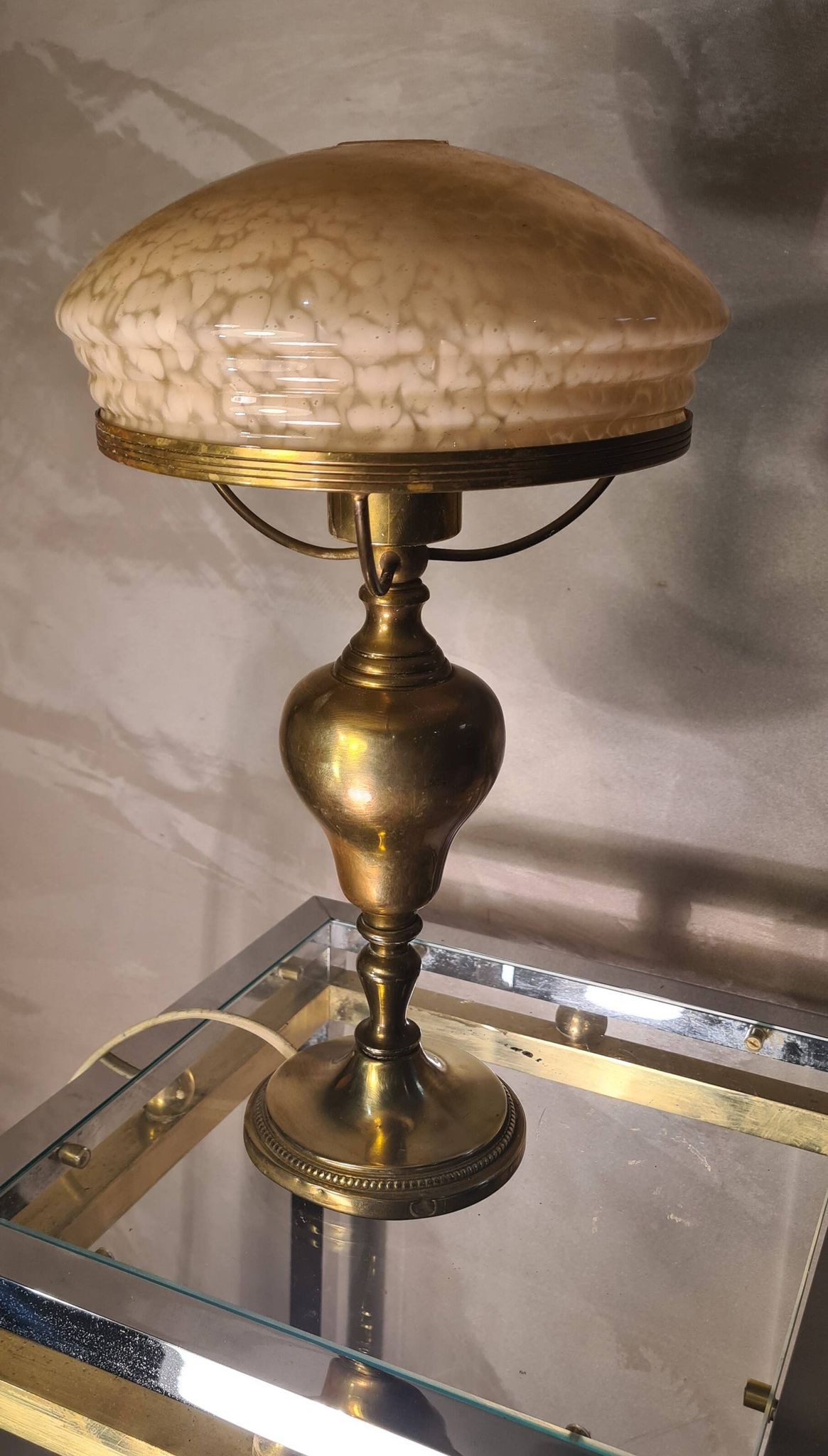 Brass lamp 1930, clichy glass lampshade 35x20, slight mark of use