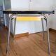 Petit table de cuisine en formica jaune vintage 1960