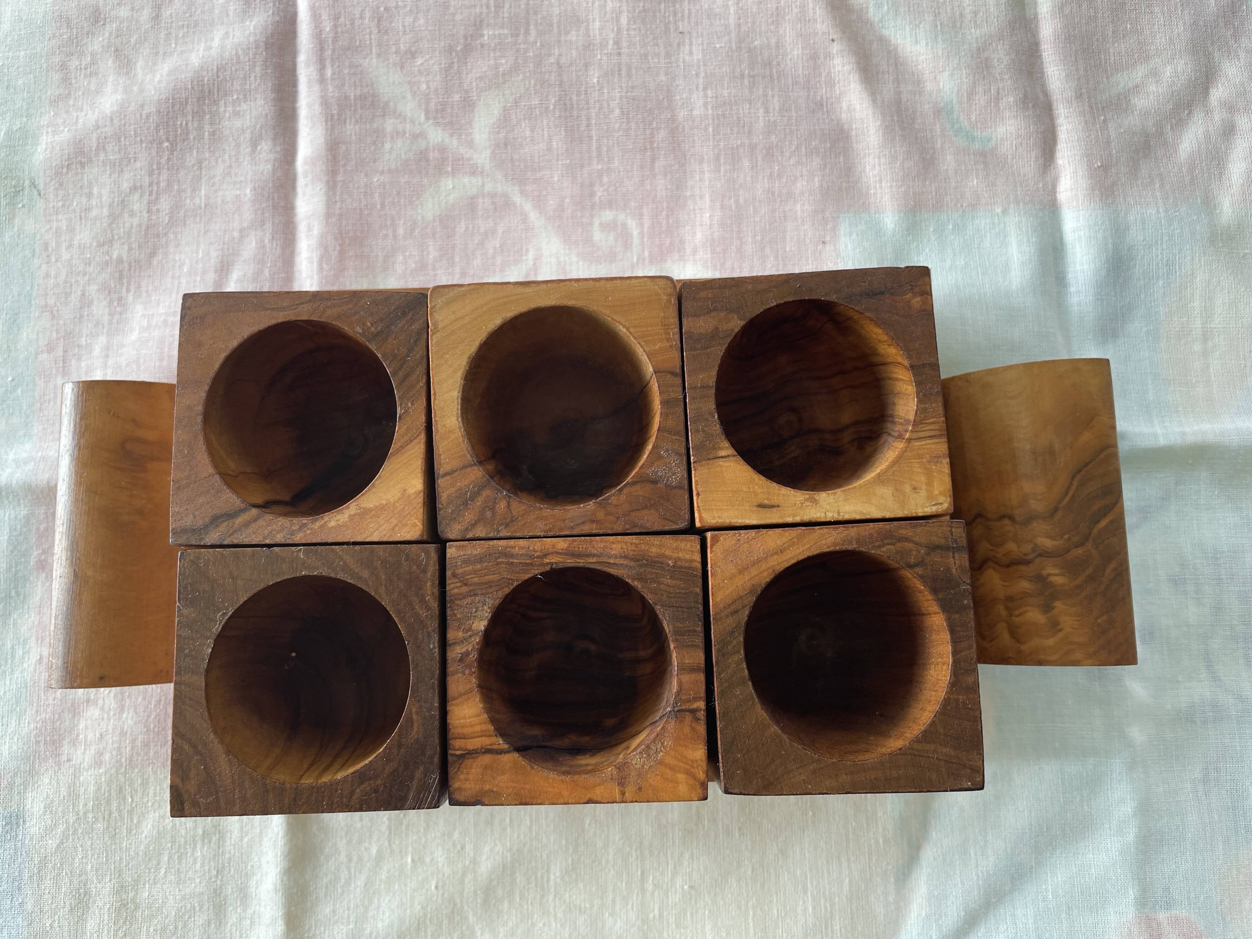 6 cube egg cups on tray with handles Olive wood Vintage 1970