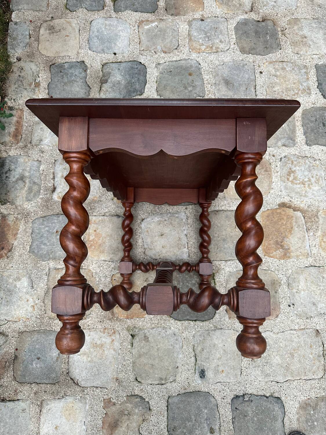 Louis XIII style coffee table