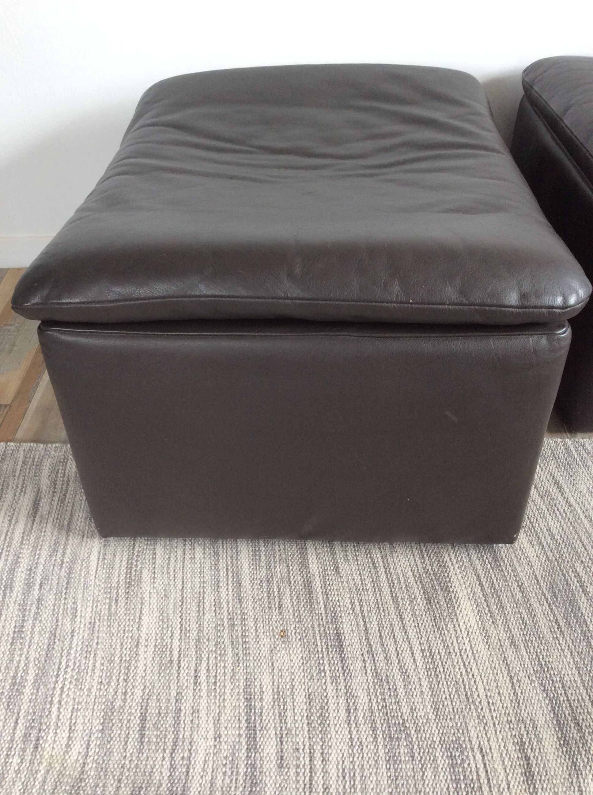 Pouf ottoman Jori en cuir des années 70-80