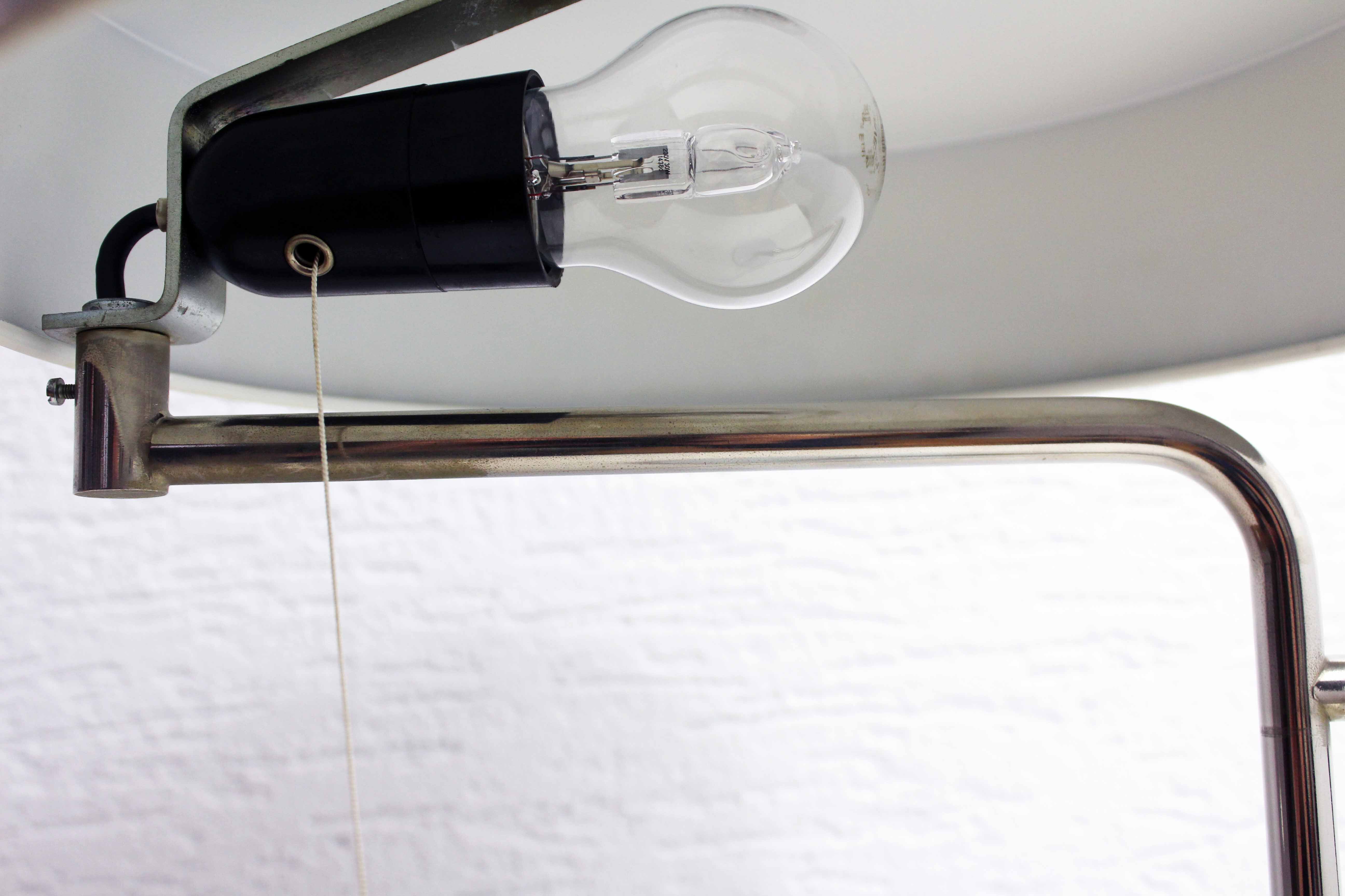 Alfred Müller's articulated lamp for Belmag