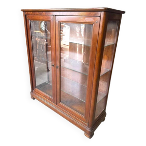 Vitrine de style classique