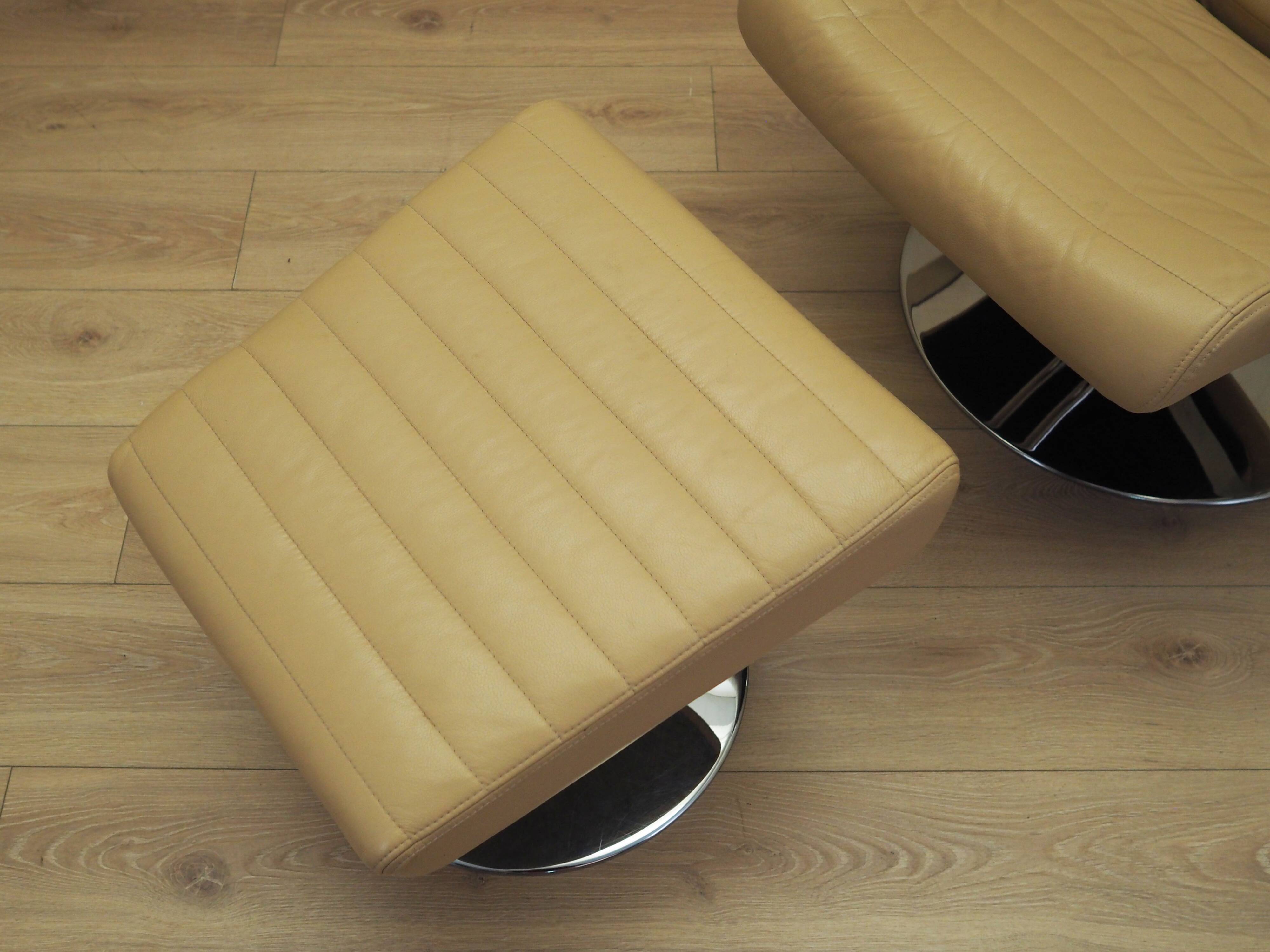 Lounge armchair and footstool set, Danish design, 1970s, manufacture: BoCon