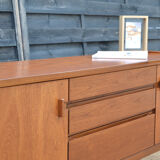Teak sideboard, 152 cm