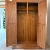 Armoire anglaise en pin