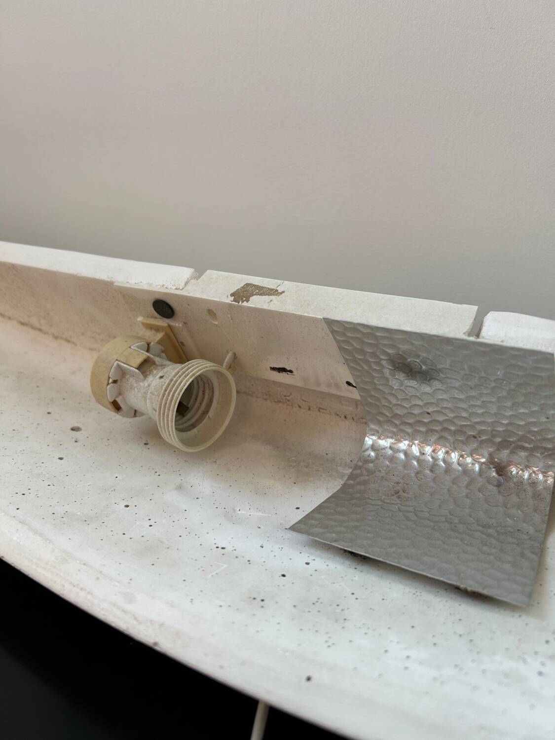 Plaster wall light