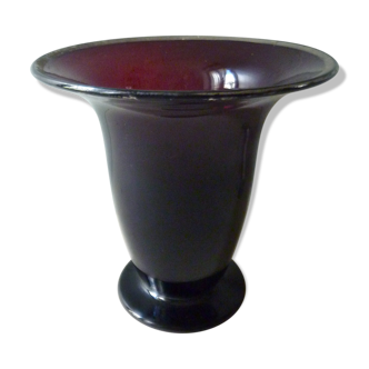 Cornet in purple and silver glass  vase