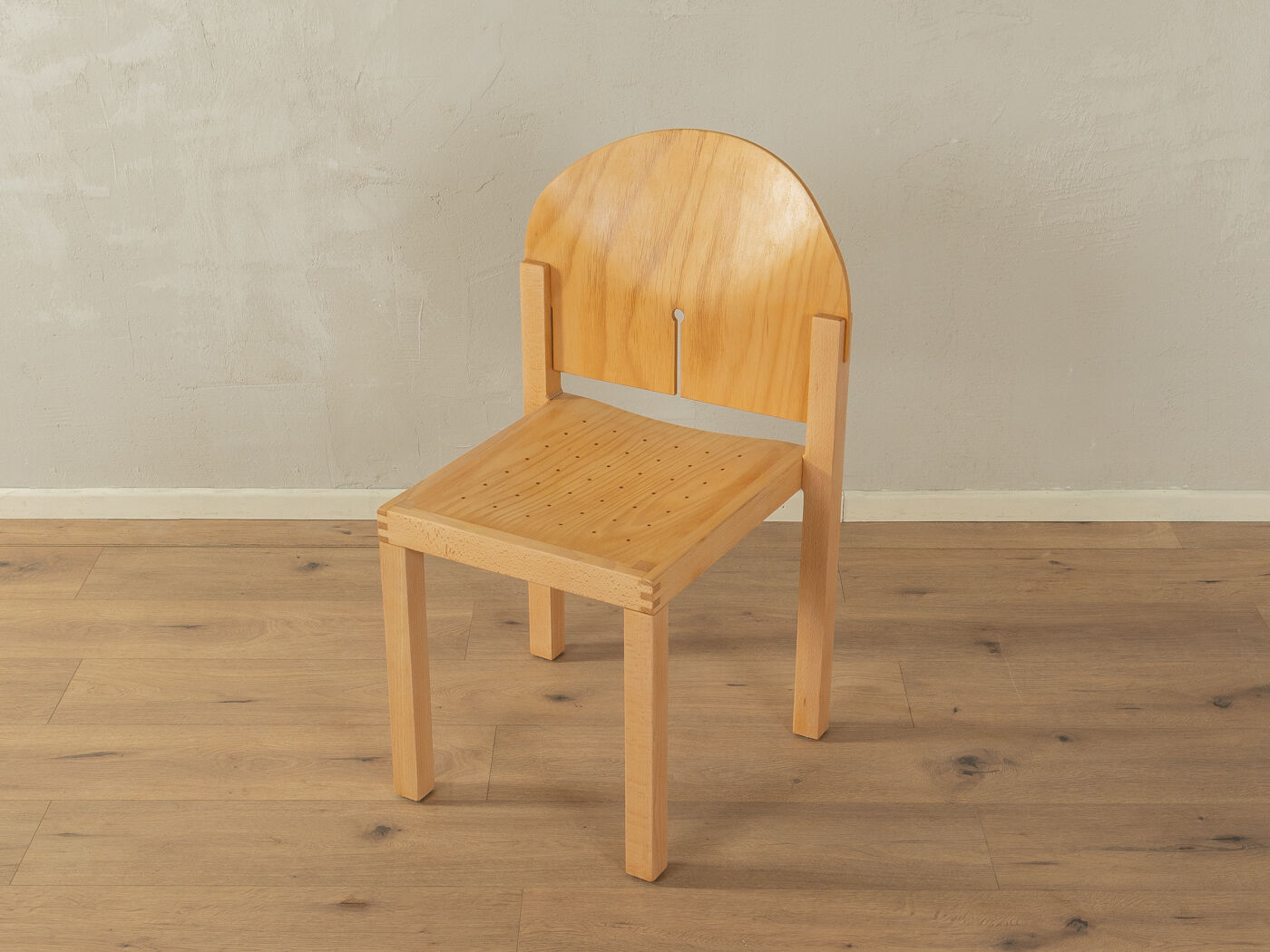 Dining chair by Arno Votteler