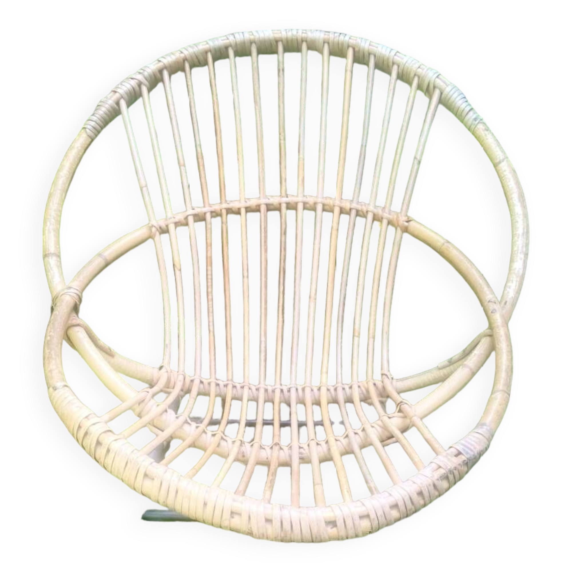 Fauteuil rotin - piétement acier noir - vintage
