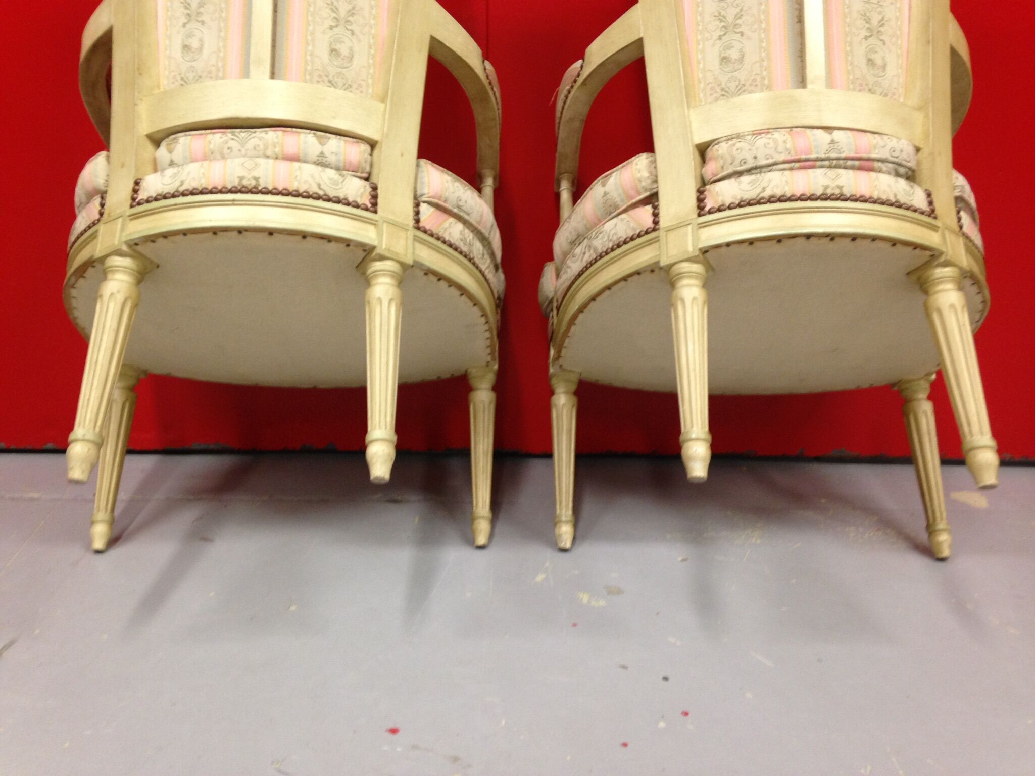 Pair of convertibles style Louis XVI tapered legs