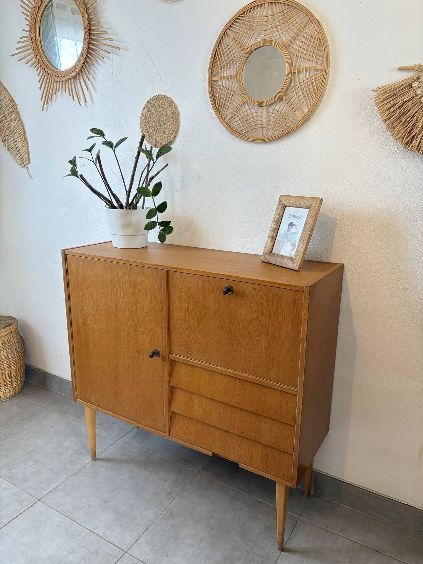 Meuble de rangement / étagère vintage