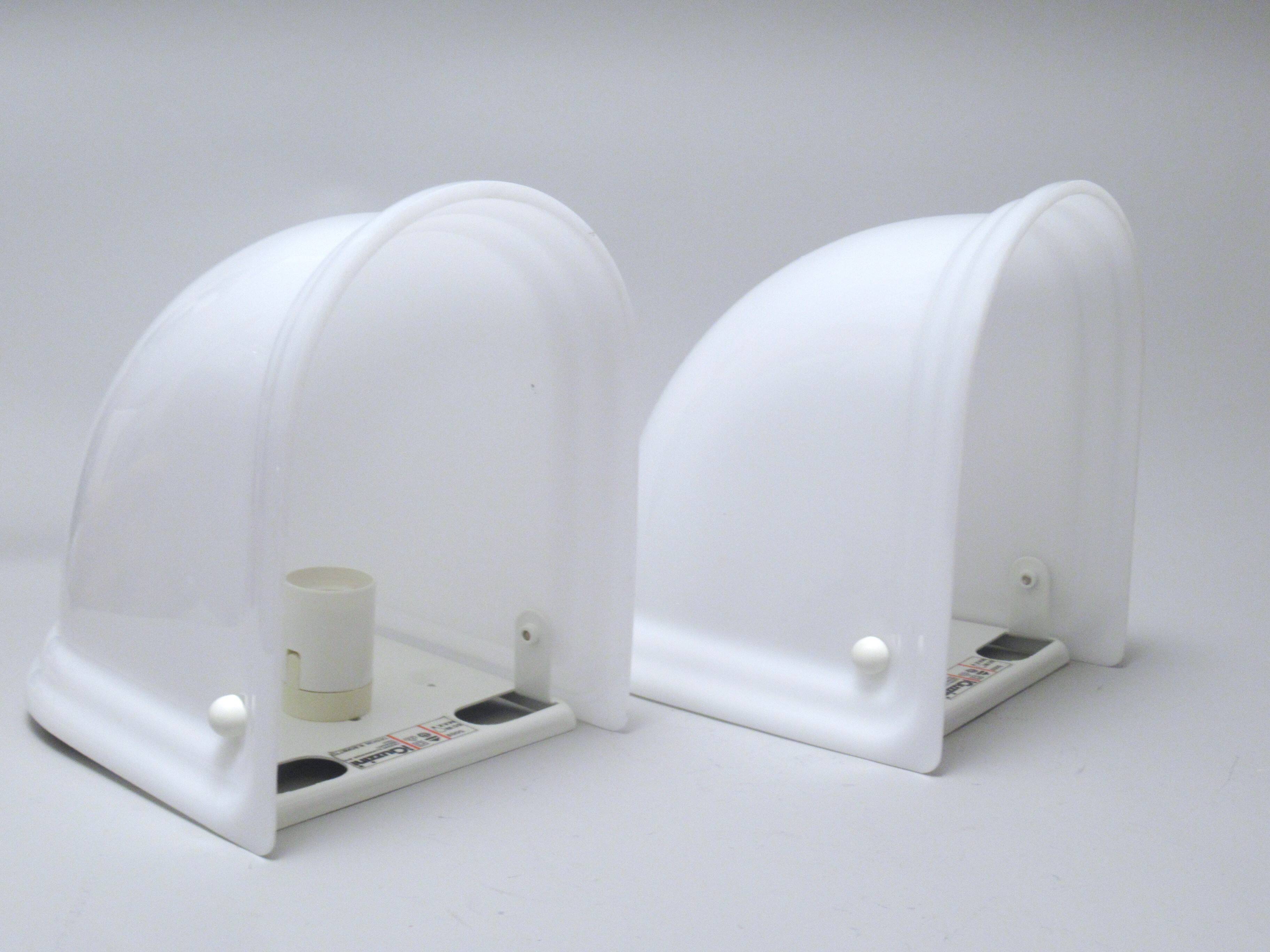 Pair of Ventaglia Sconces by Rodolfo Bonetto for Guzzini 1983