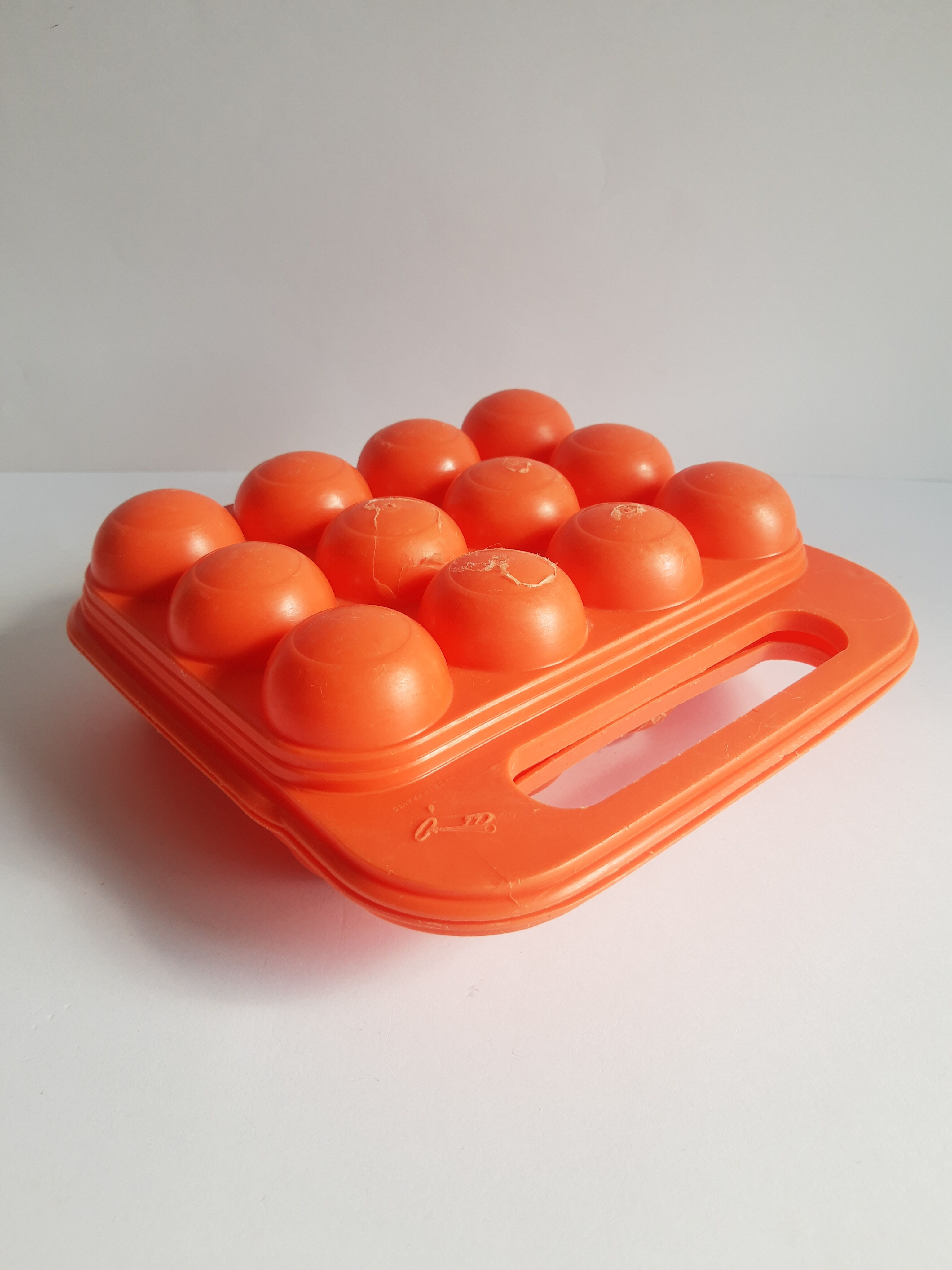 Orange egg box 70s