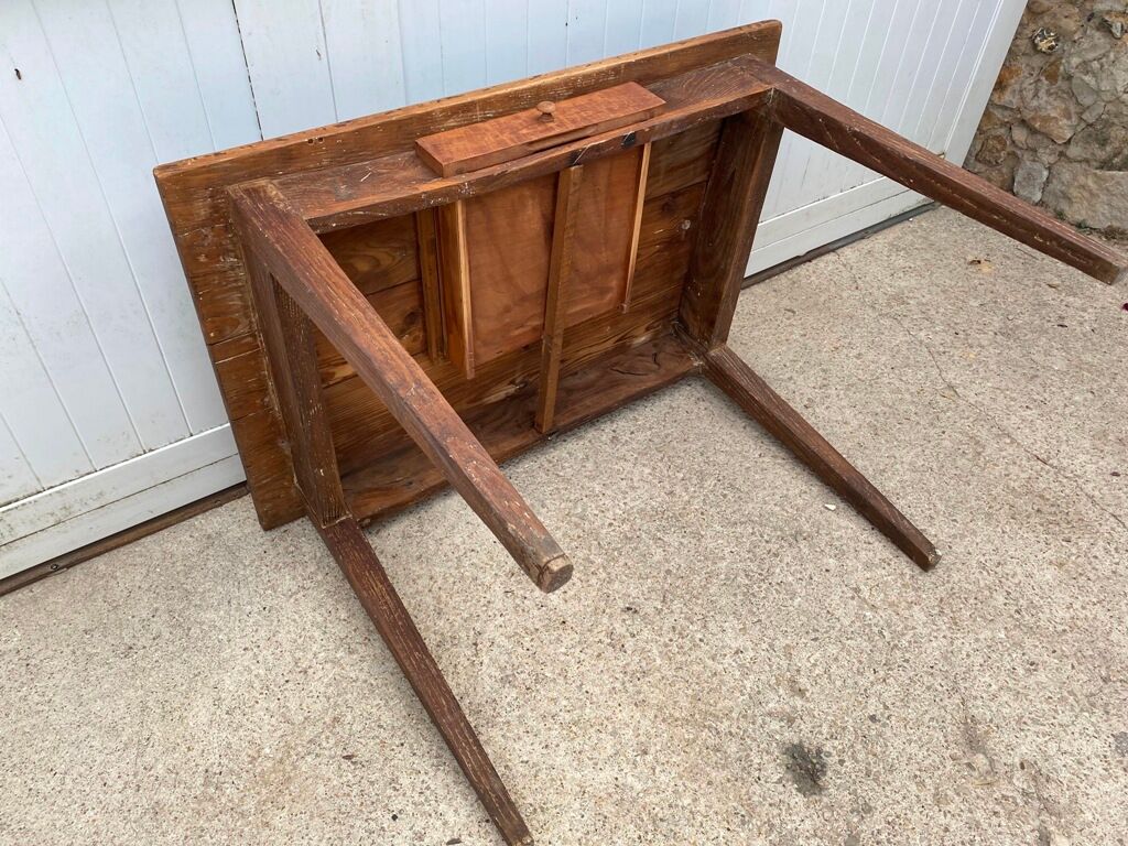 Solid wooden farm table with 1 drawer