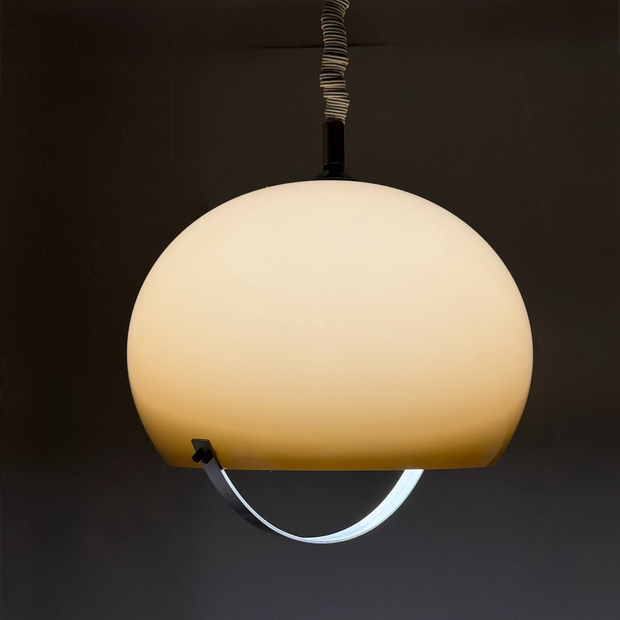 Italian 70s Gradient Brown Pendant in Methacrylate