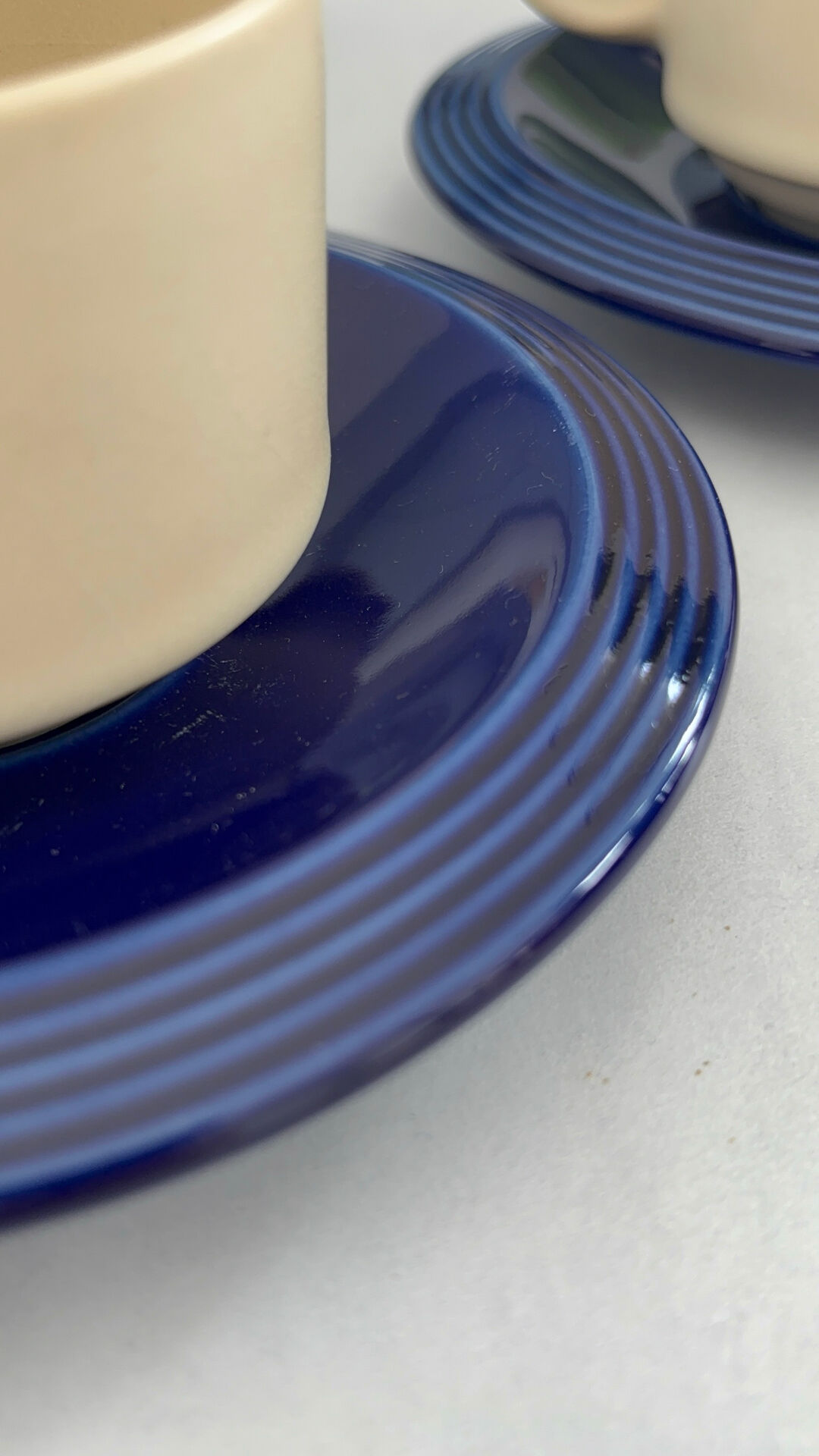 Set of 2 vintage ceramic mugs in cobalt blue & ecru • Tea service