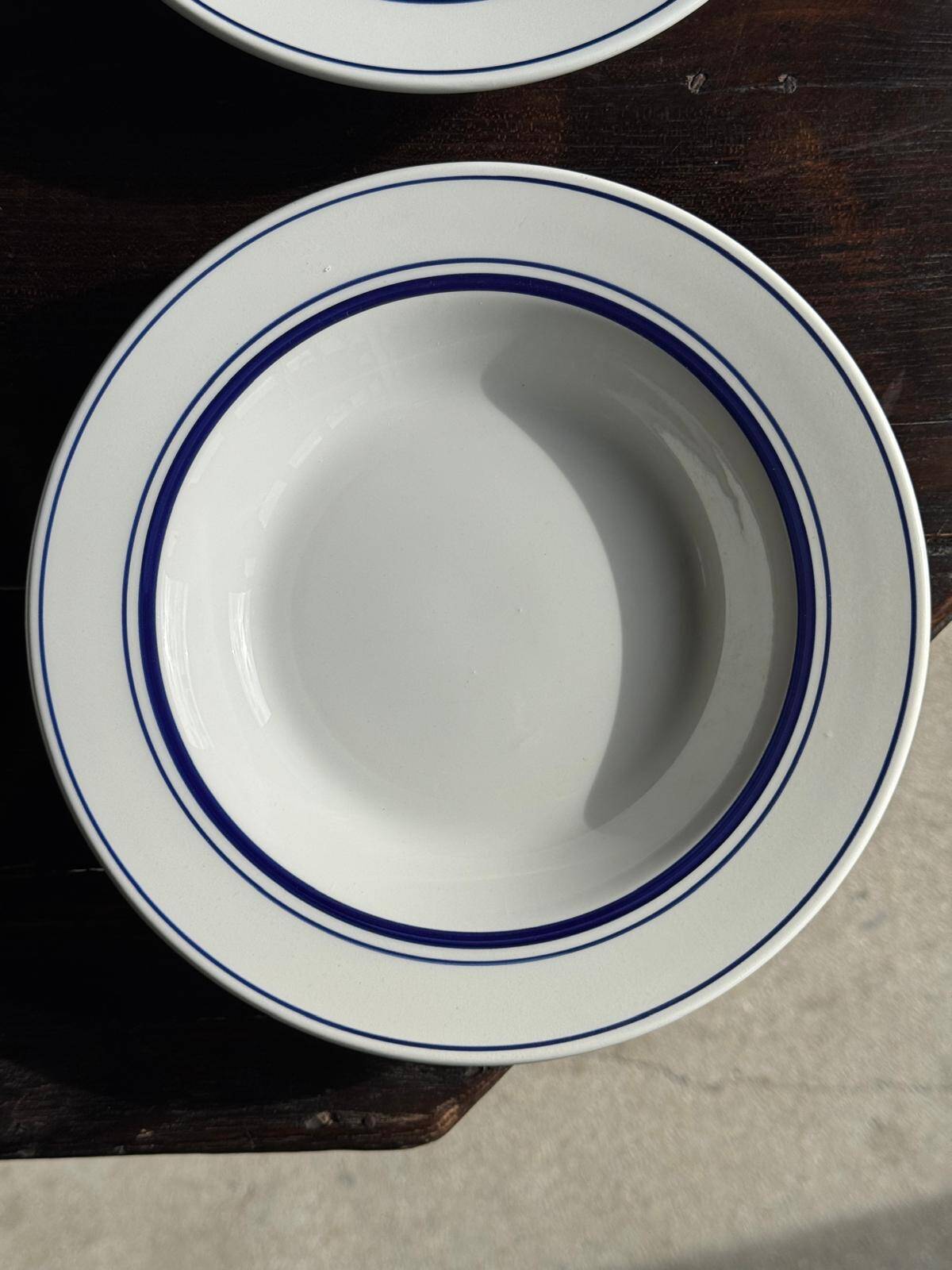 Set of 4 Italian deep plates Ceramica Quadrifoglio with blue rim D22