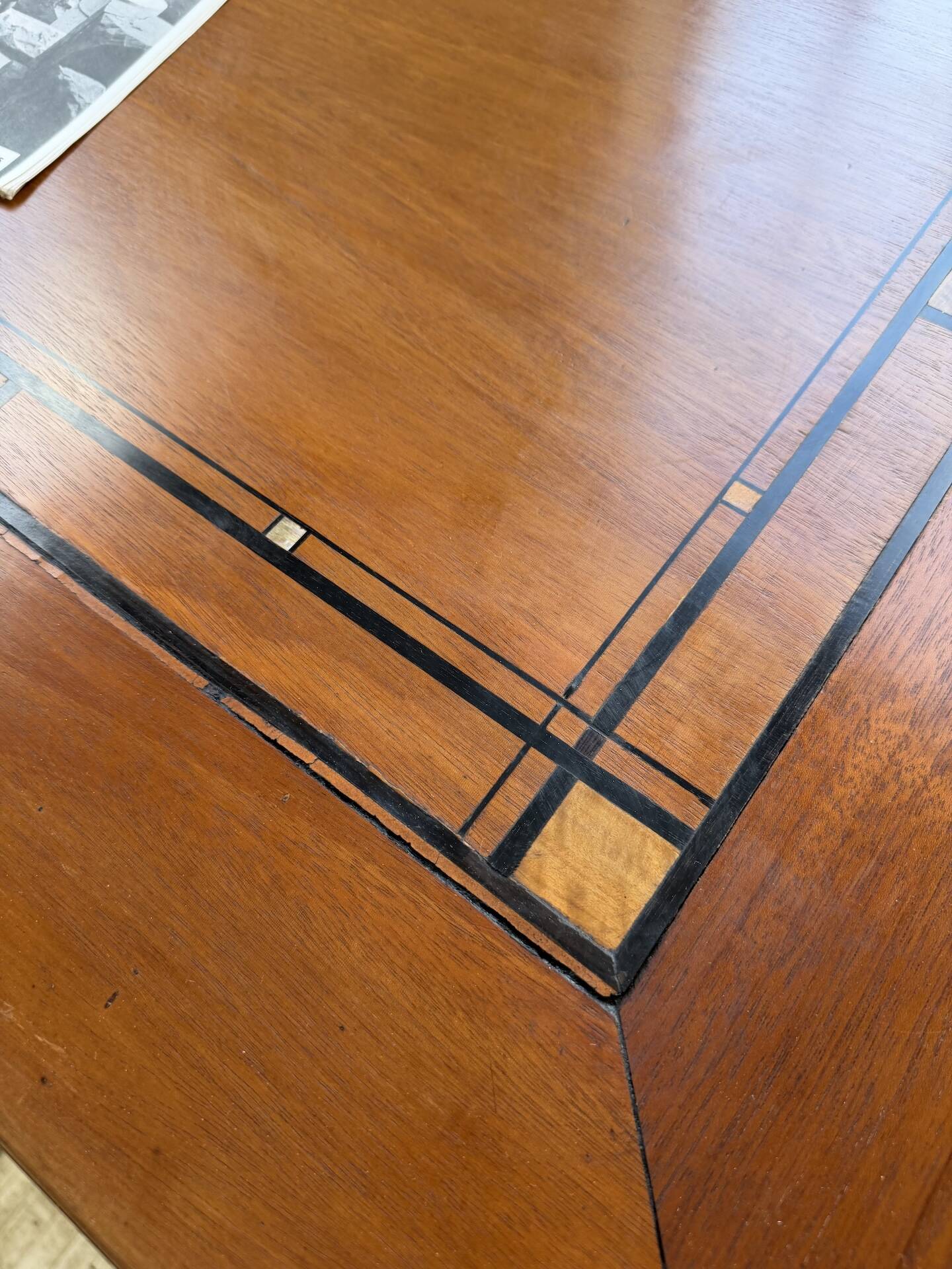 Double-sided walnut counter desk 1900