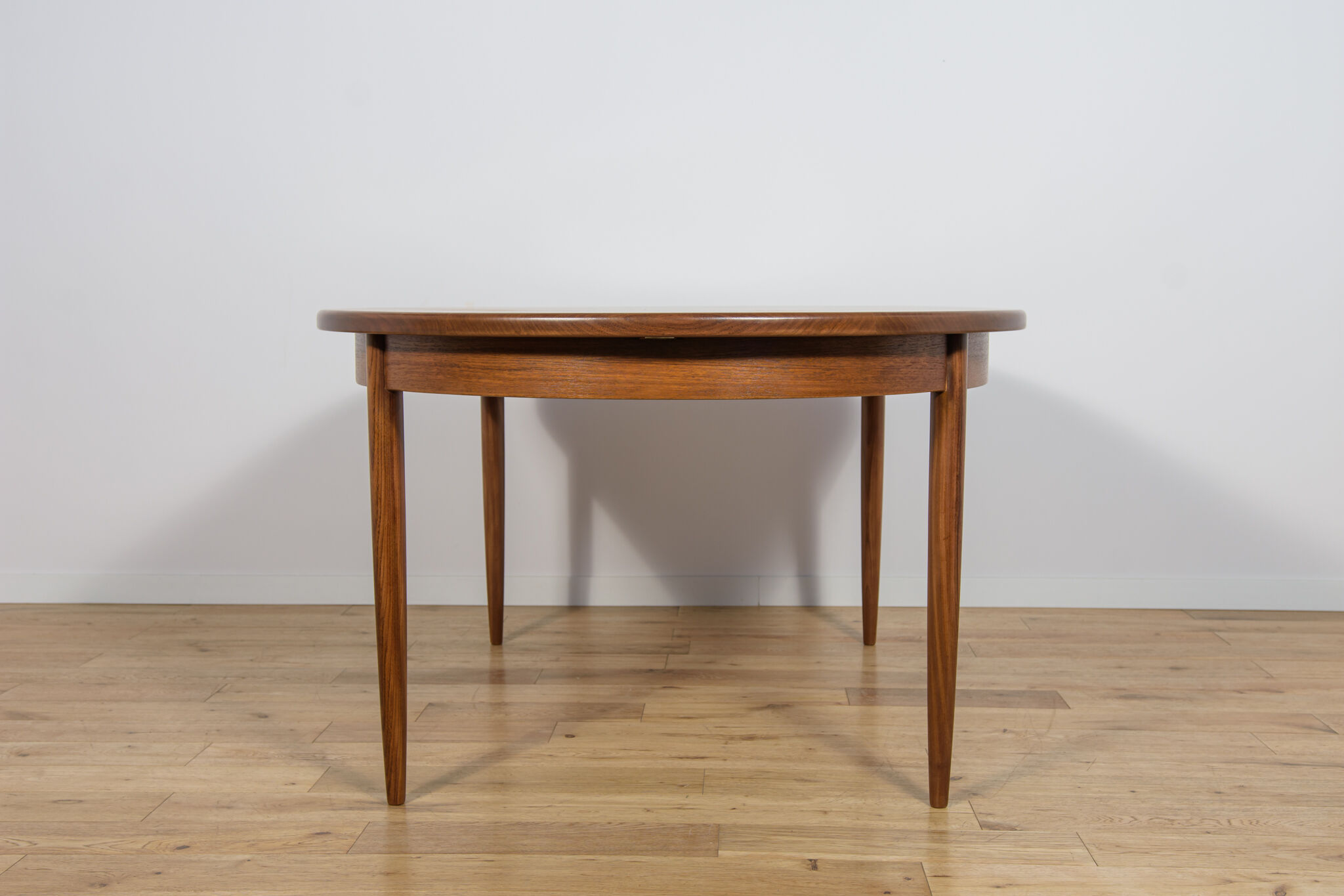 Mid-century modern teak oval dining table from G-Plan, United Kingdom, 1960s