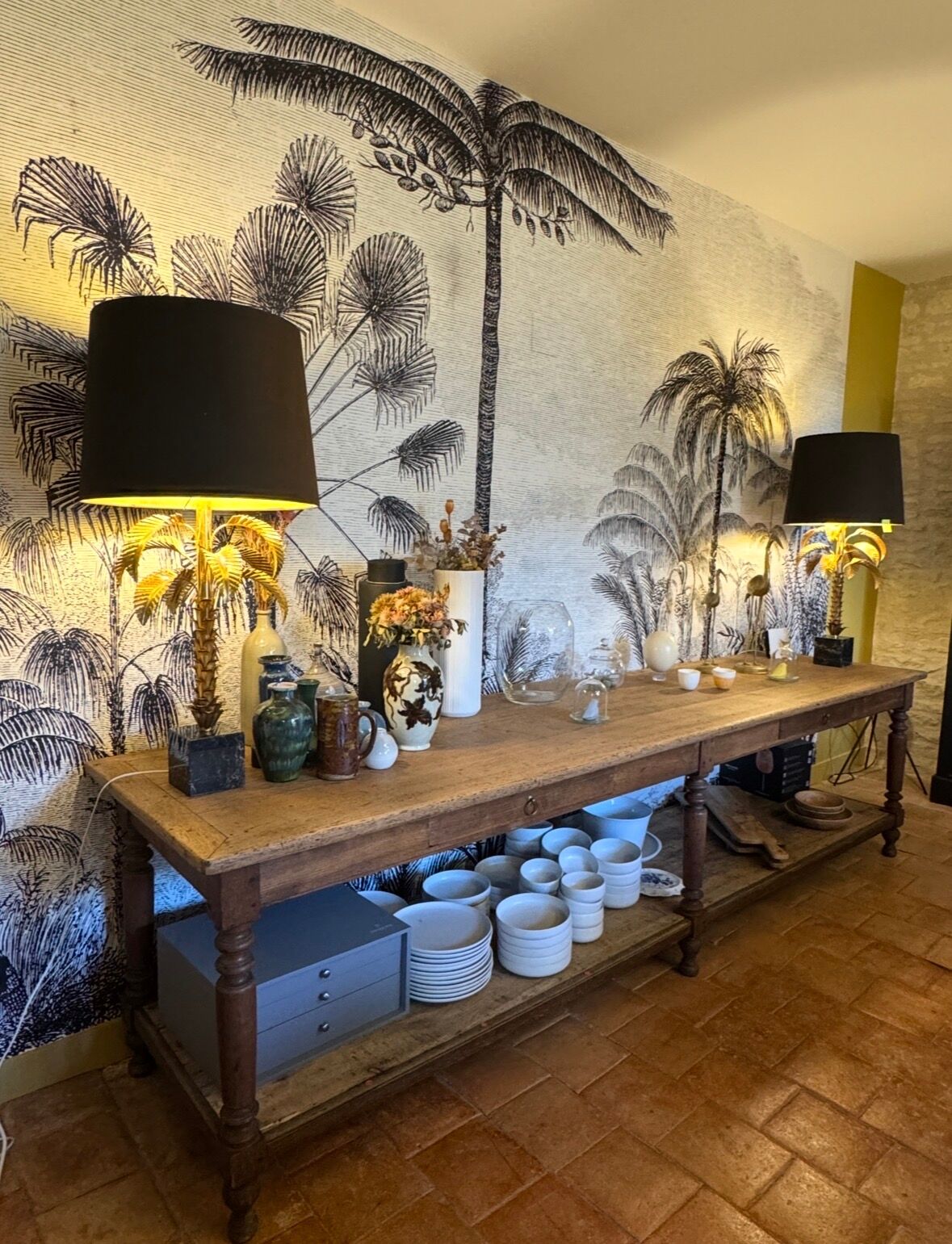 XXL draper's table