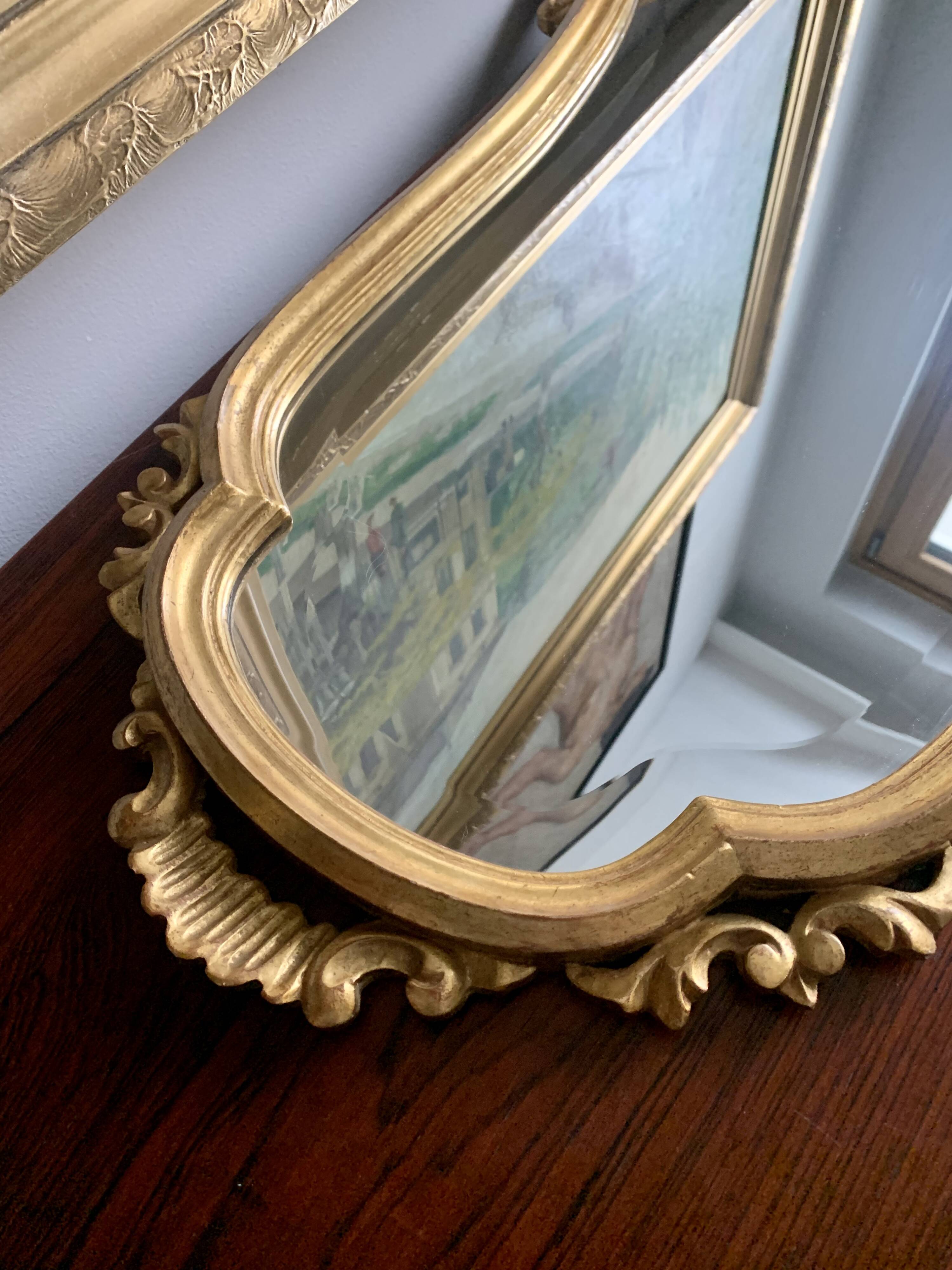 Wall mirror, 78x52x5cm