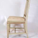 Un ensemble de 2 chaises de style gustavien des années 1880