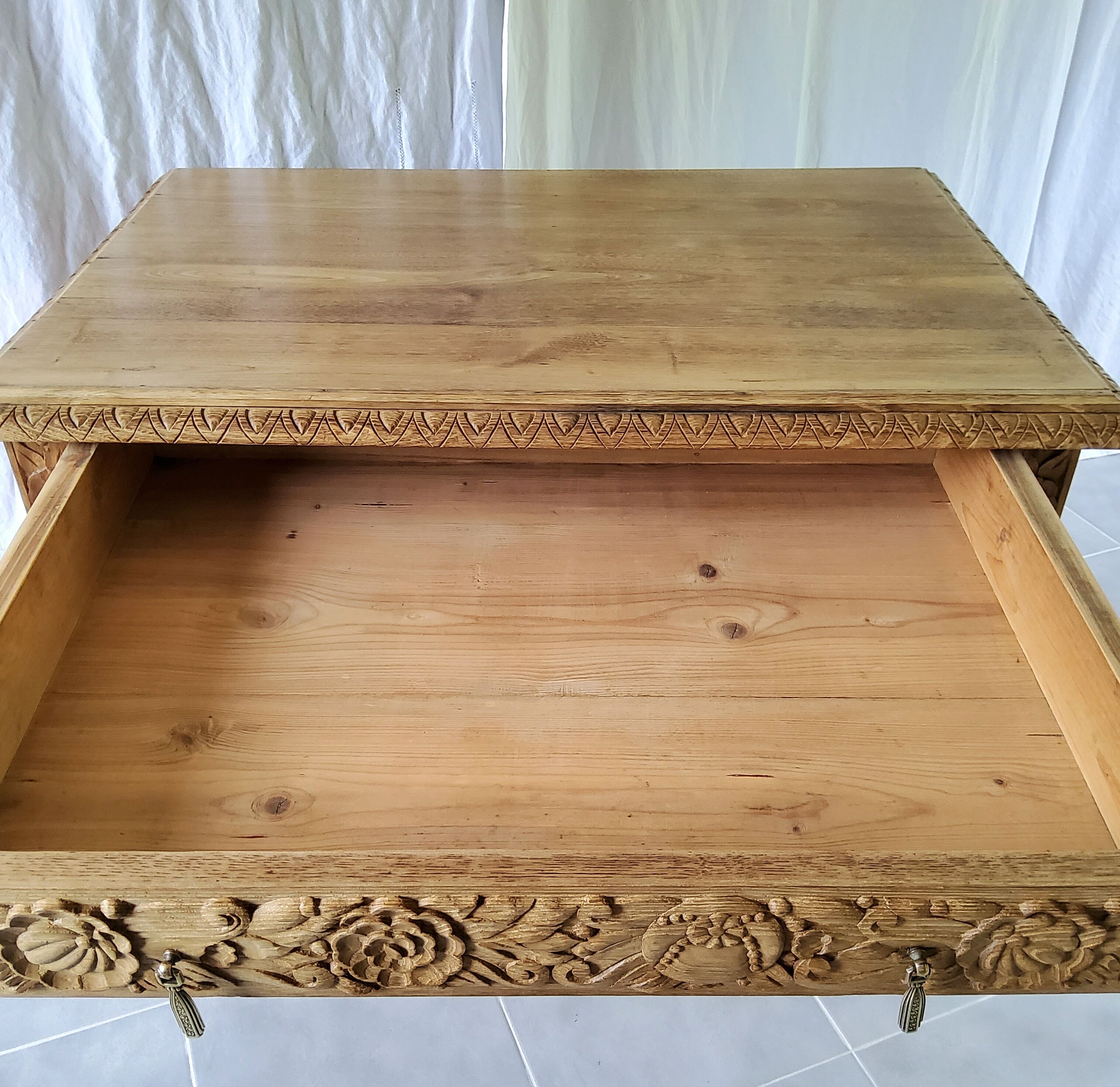 Table or desk