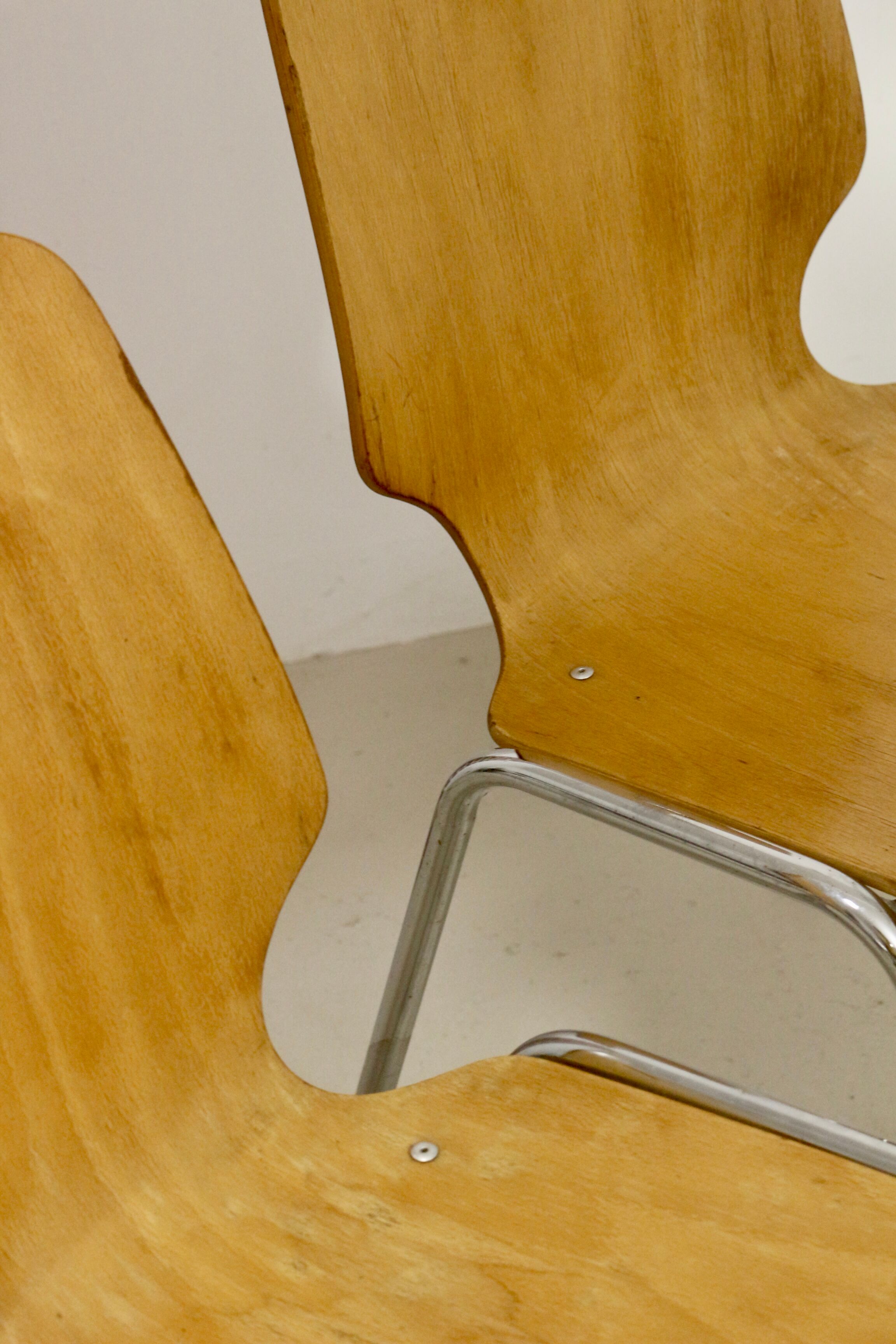 Set of 4 stackable chairs in plywood