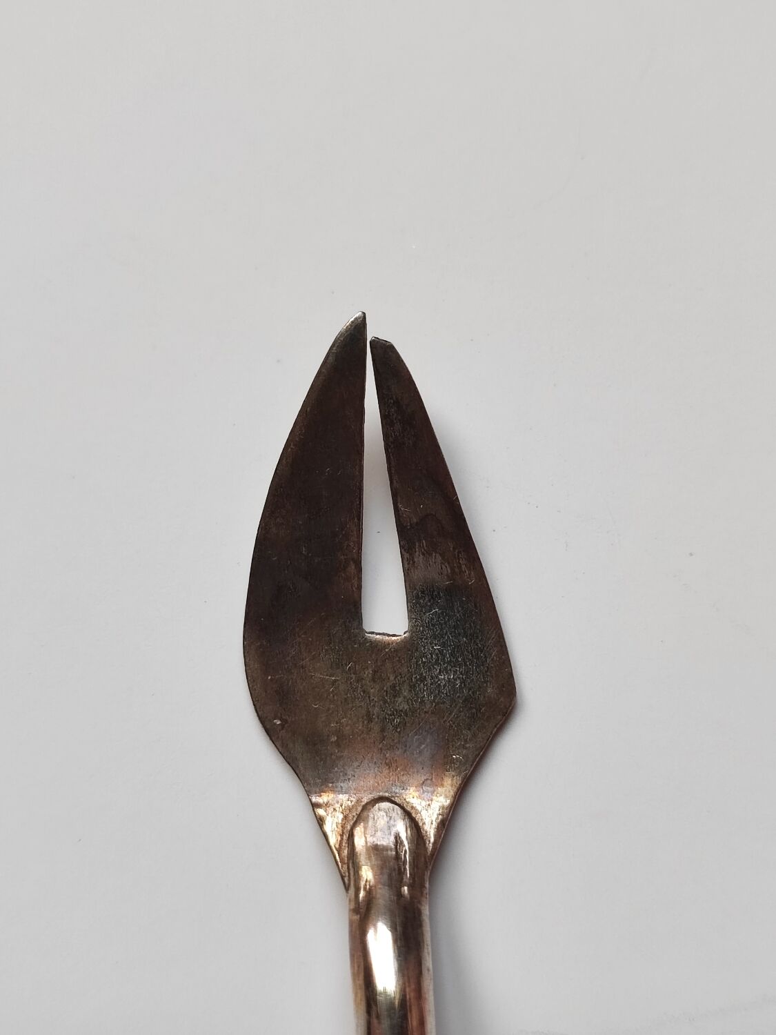 Set of oyster spoons