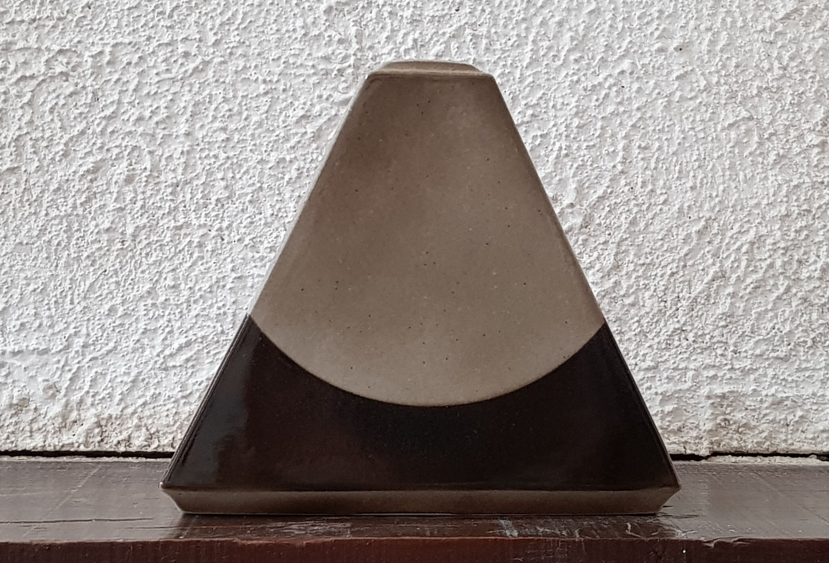 Virebent porcelain vase