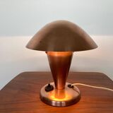 Petite lampe de table en laiton de style Bauhaus, Tchécoslovaquie, années 1940.