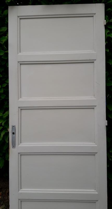 Porte vintage panneautée