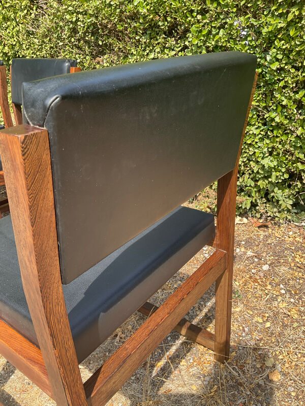Série de 6 chaises vintage en teck et Skaï noir