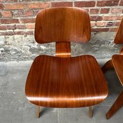 Set of 4 DCW chairs in walnut, Charles & Ray Eames, Herman Miller, 1950s