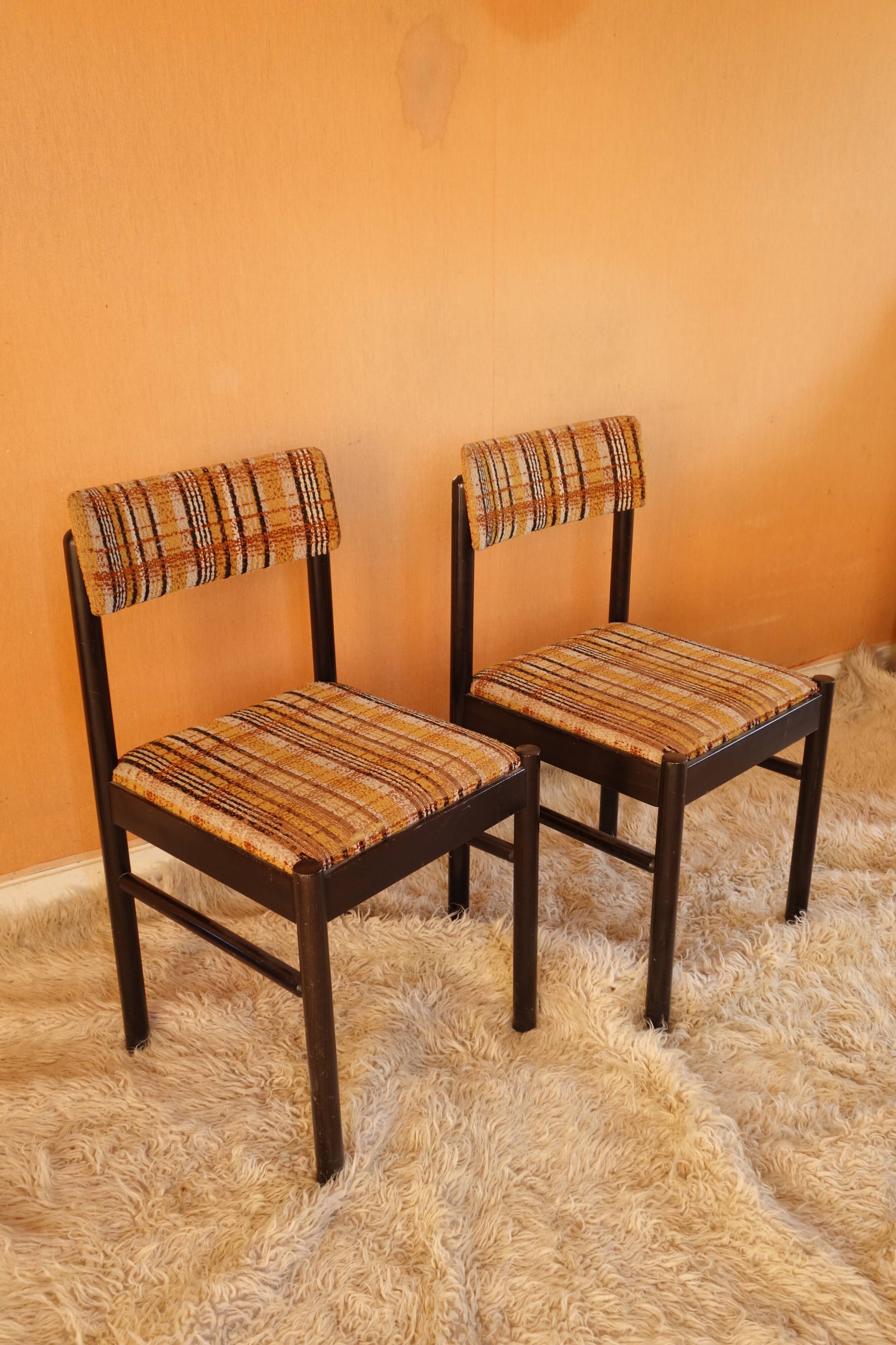 Vintage modernist chairs from the 50s -